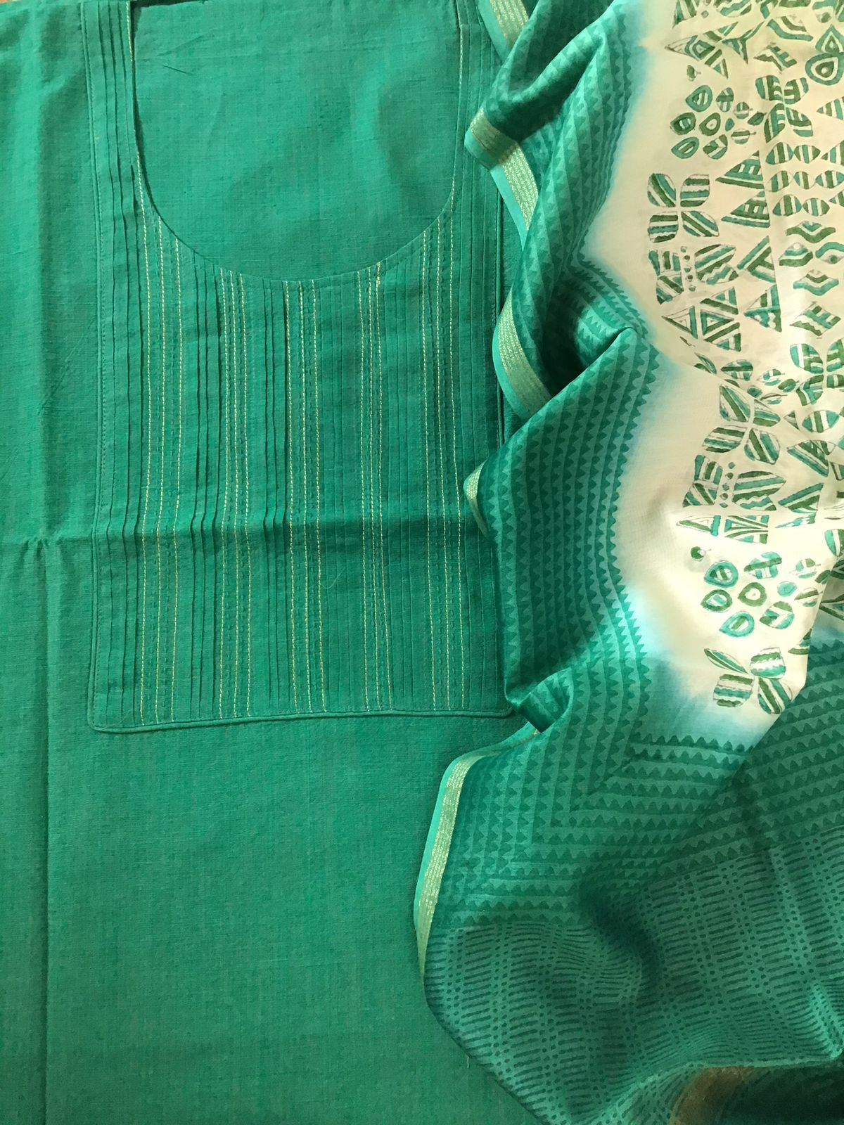 Pure Cotton Silk Embroidered Suit - Green