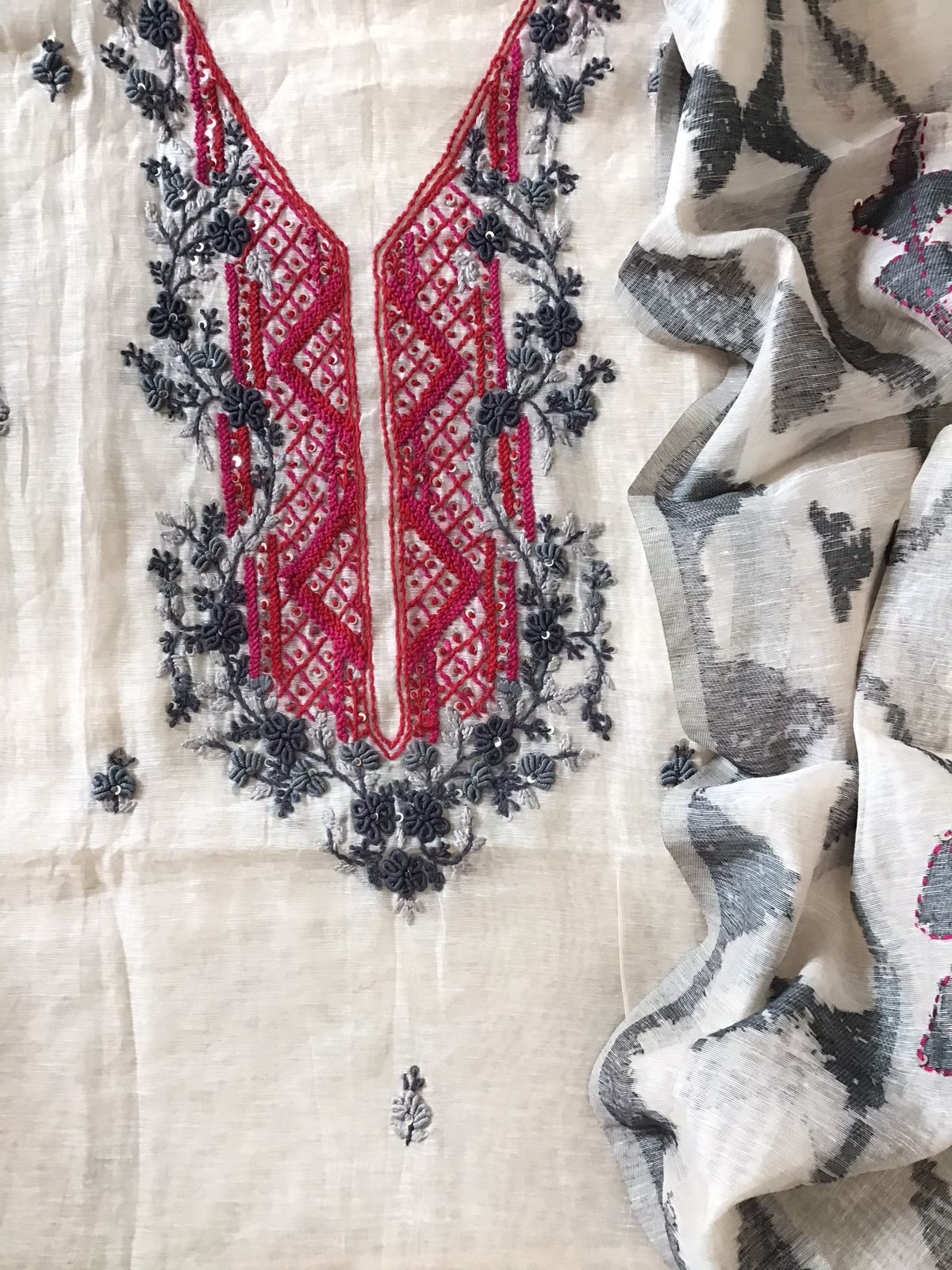 Soft Slub Chanderi Jamdani Weaved Embroidered Suit - Offwhite