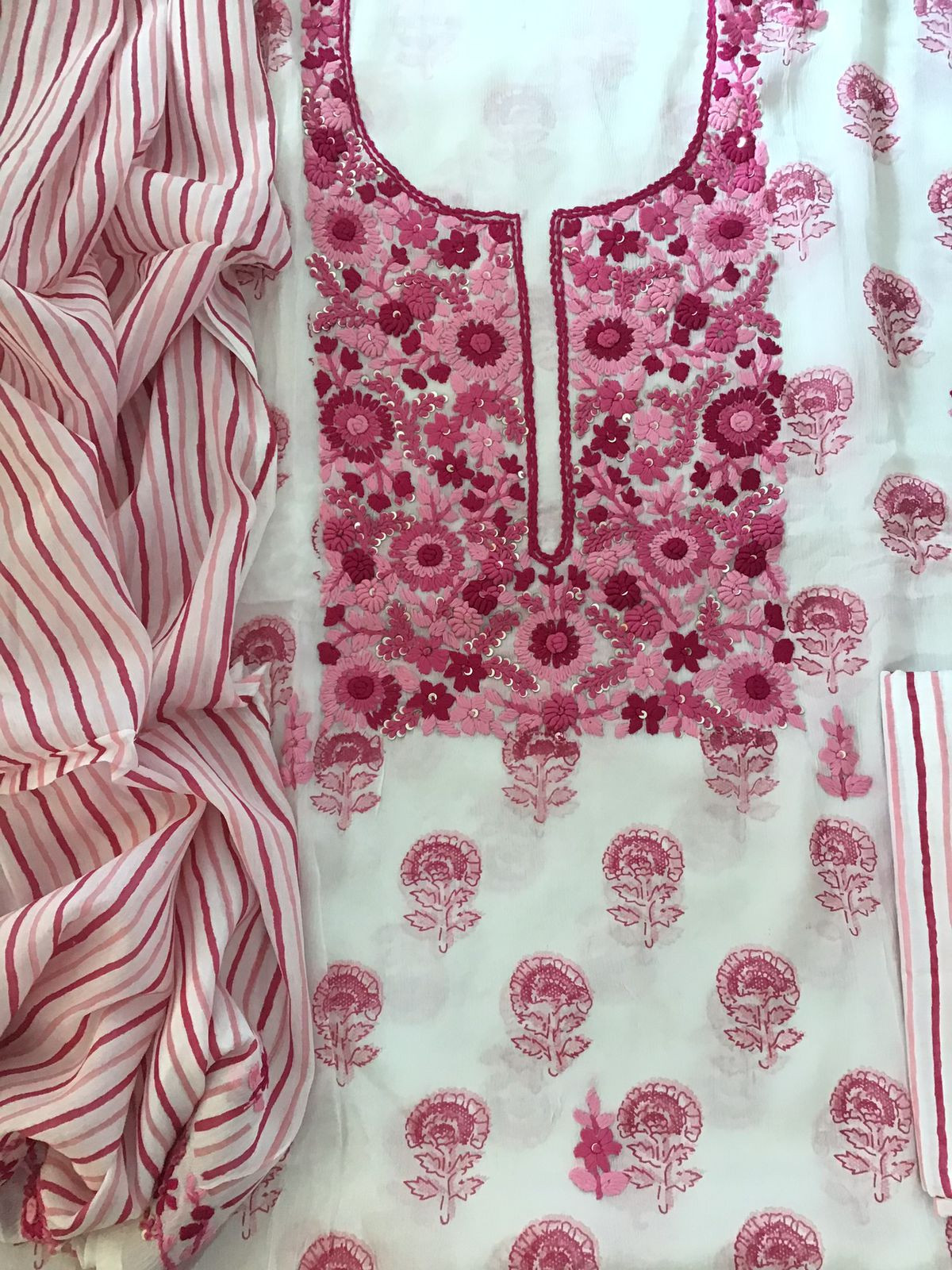 Pure Fine Chinnon Silk Printed Embroidered Suit - White