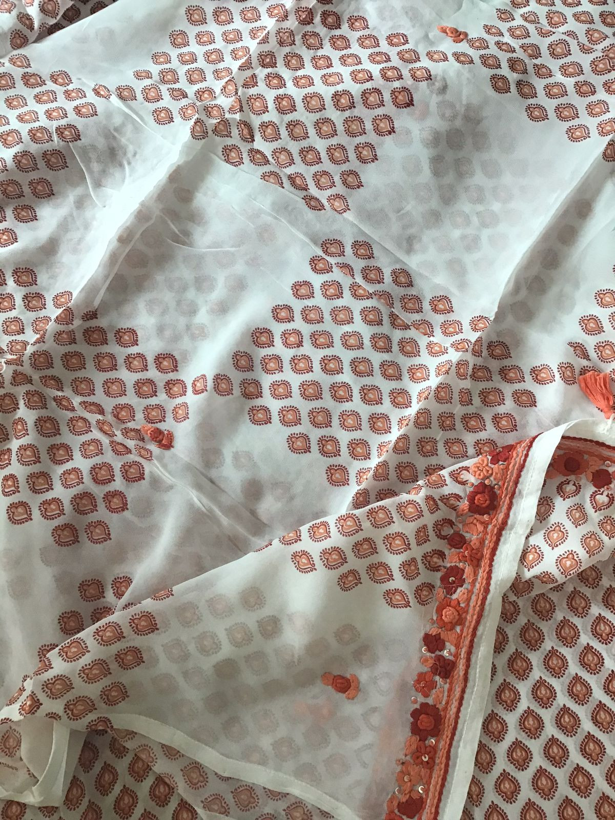 Soft Georgette Printed Embroidered Suit - White