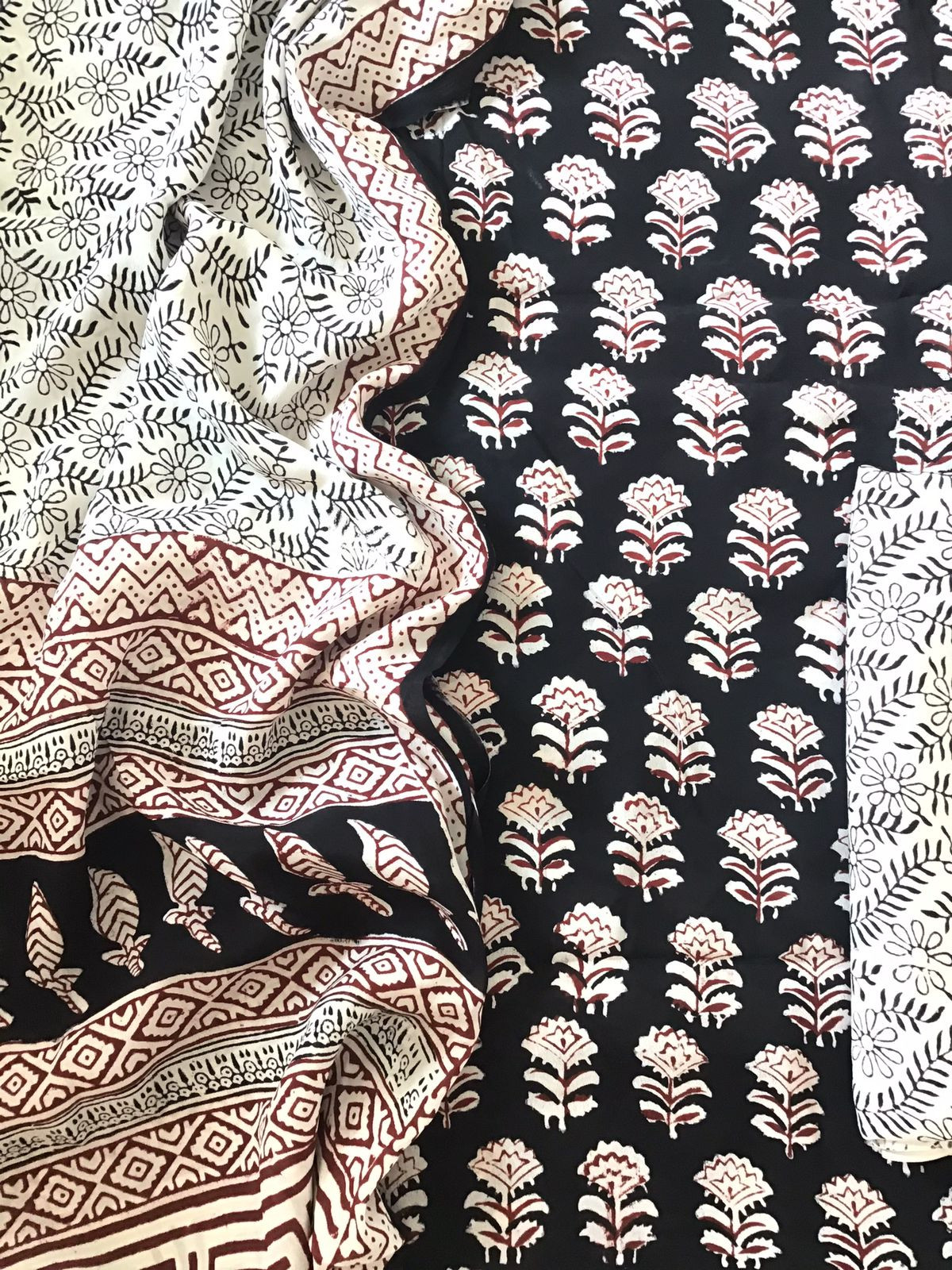 Pure Fine Crepe Silk Bagh Printed Suit - Black