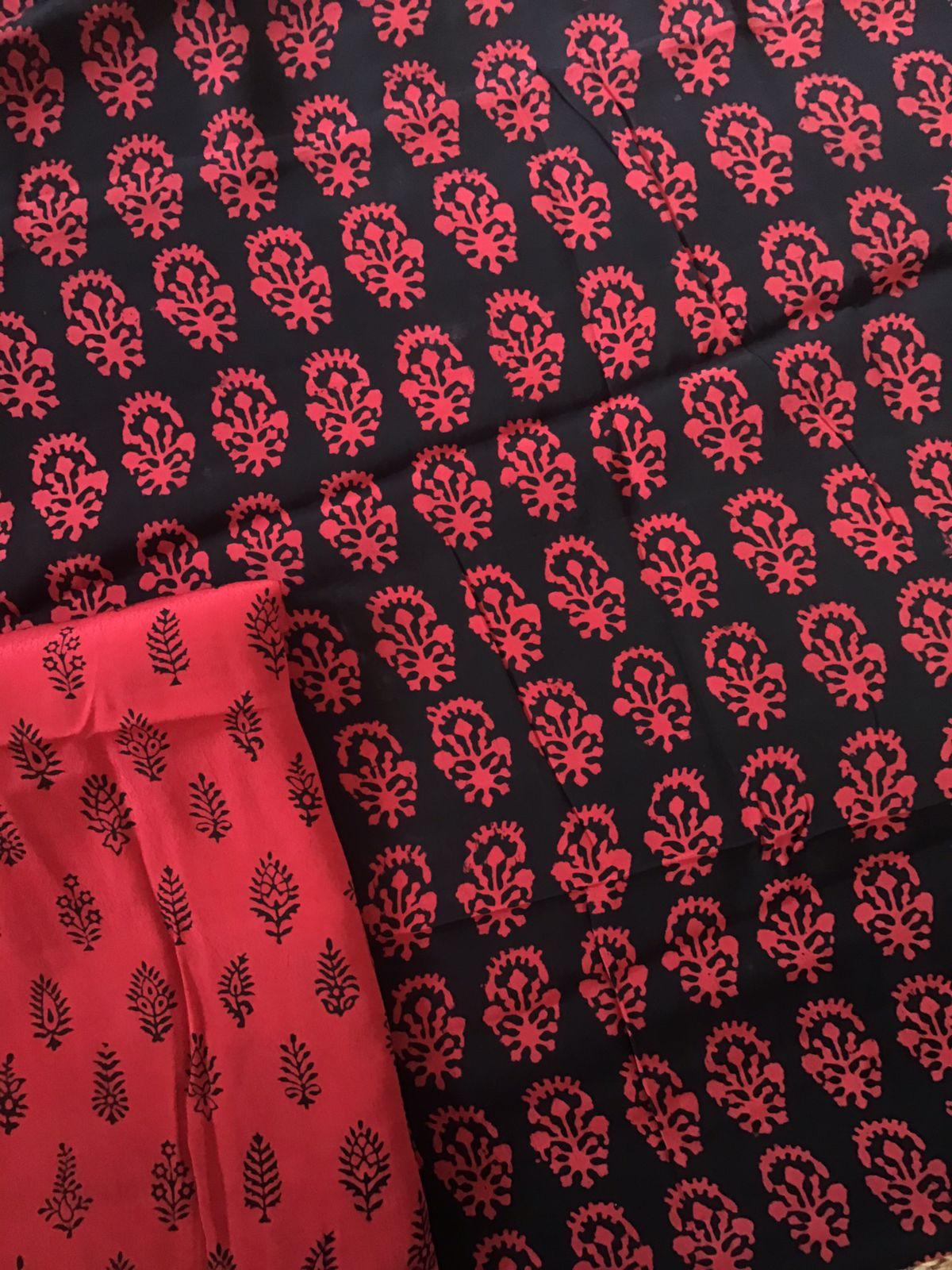 Pure Fine Crepe Silk Bagh Printed Suit - Black