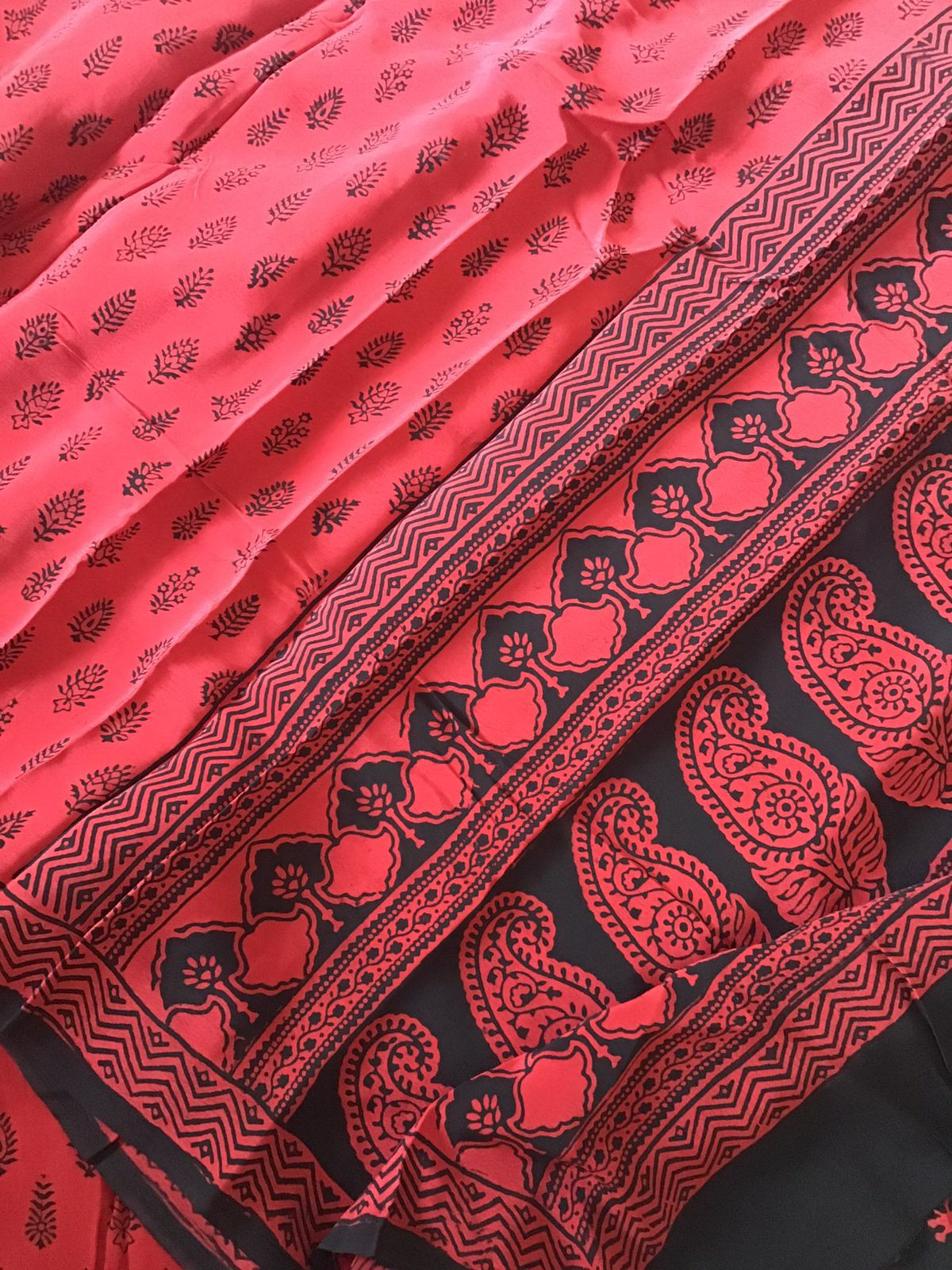 Pure Fine Crepe Silk Bagh Printed Suit - Black