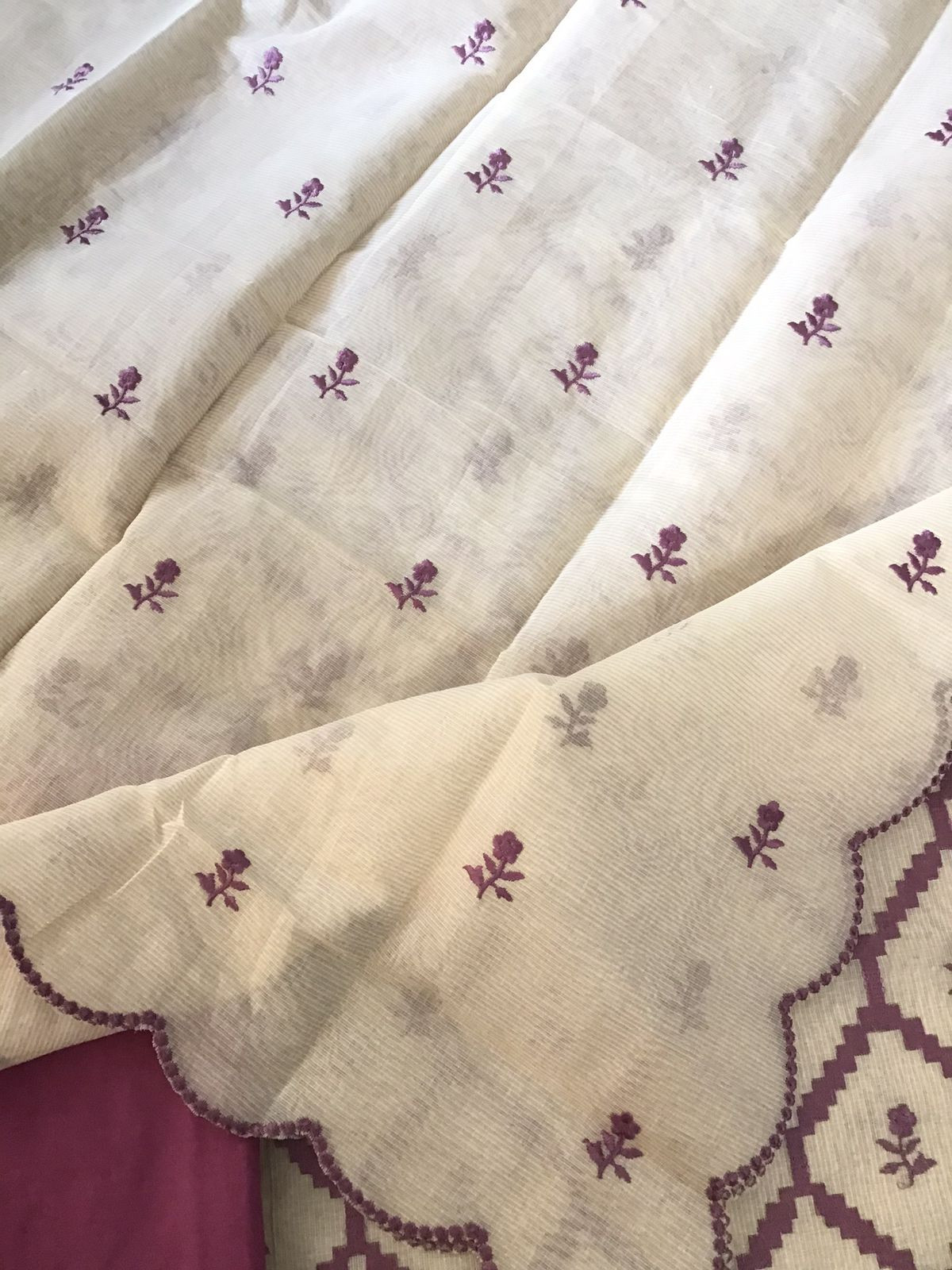 Pure Maheshwari Embroidered Suit - Offwhite