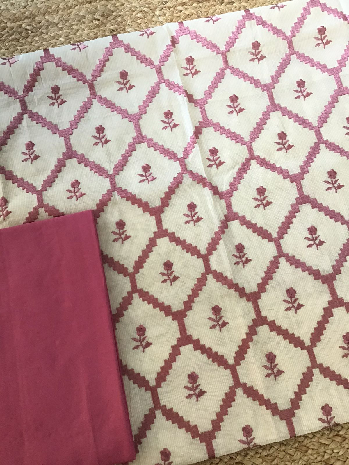 Pure Maheshwari Embroidered Suit - Offwhite