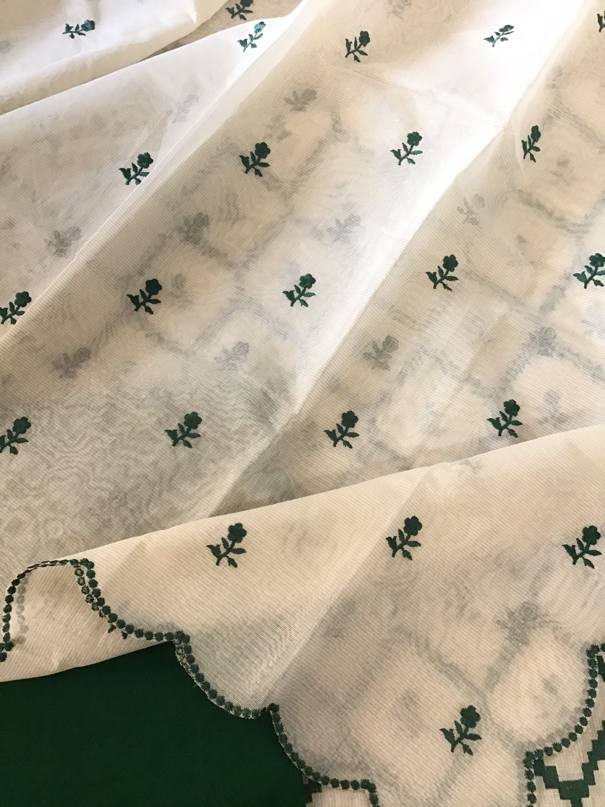 Pure Maheshwari Embroidered Suit - Offwhite