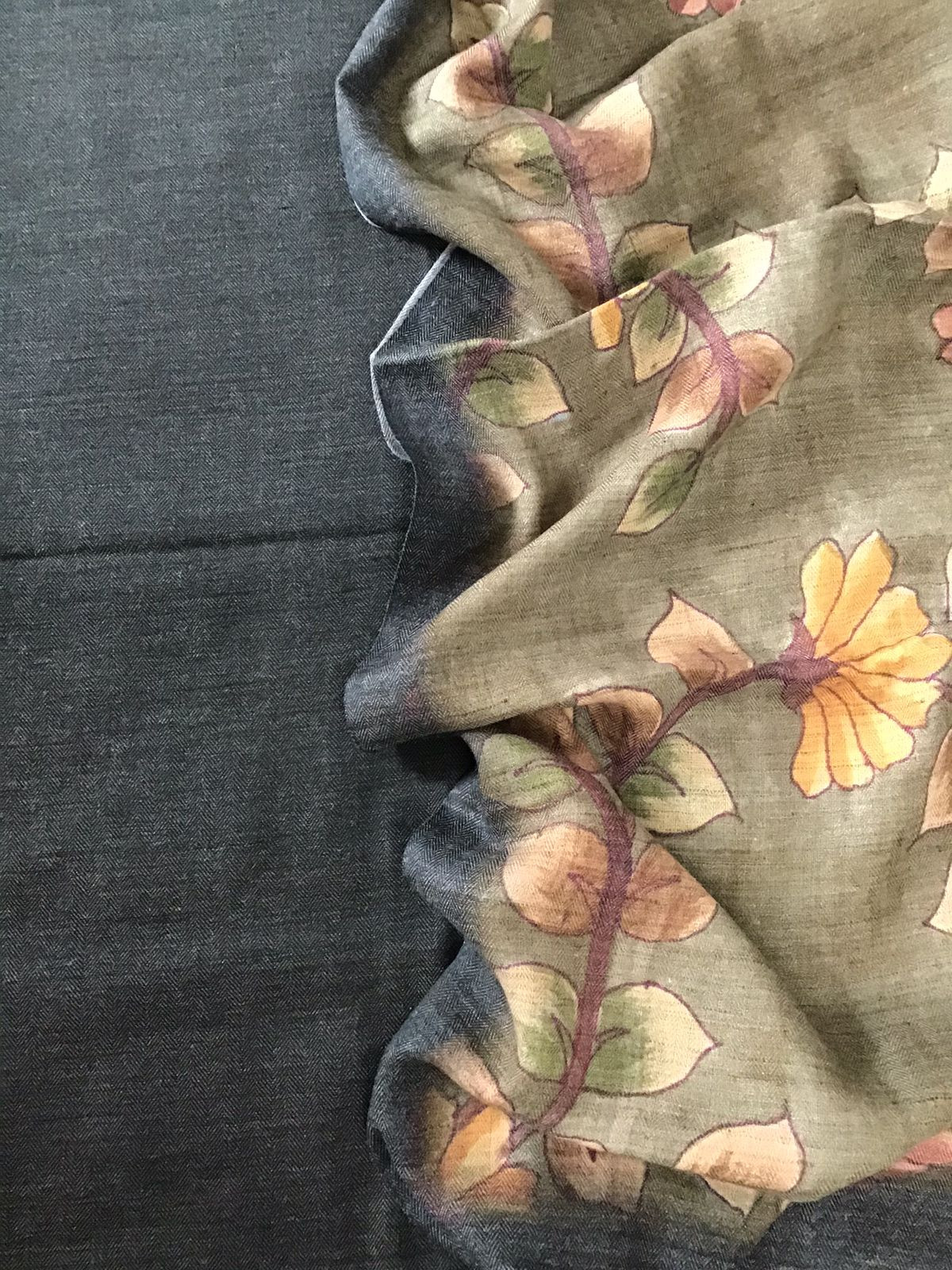 Pure Woollen Basbara Cotton Silk Printed Suit - Black