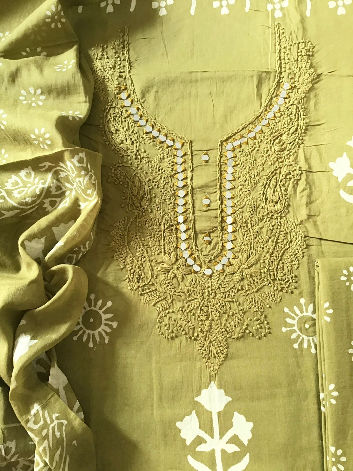 Pure Cotton Printed Embroidered Suit - Mehandi Green