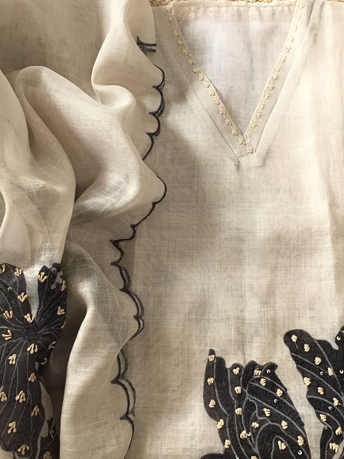 Soft Tissue Slub Cotton Printed Embroidered Suit - Cream