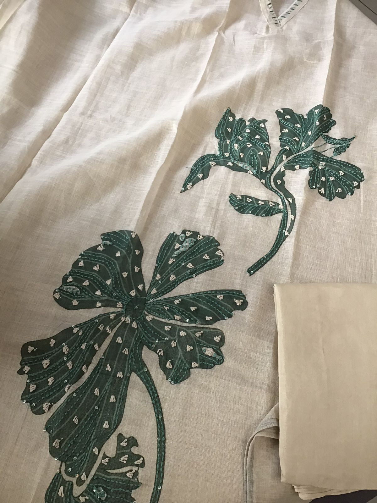 Soft Tissue Slub Cotton Printed Embroidered Suit - Cream