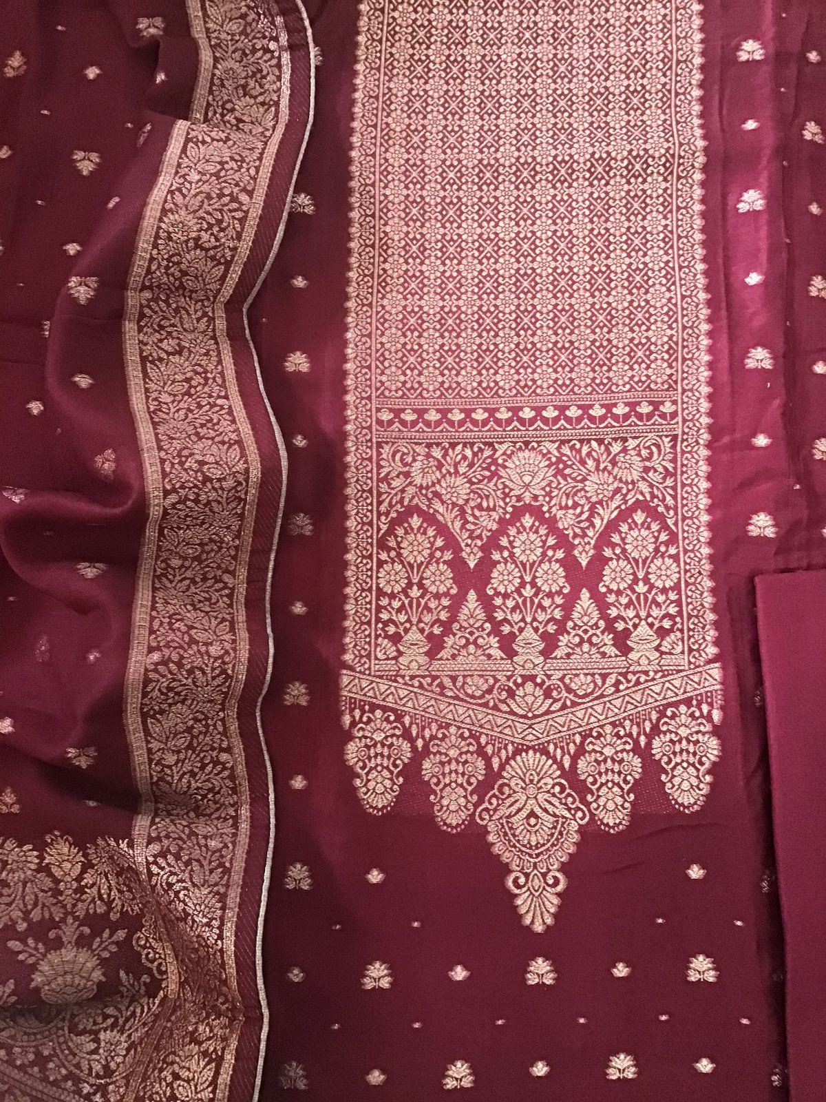 Soft Woollen Slub Silk Banarasi Weaved Suit - Maroon