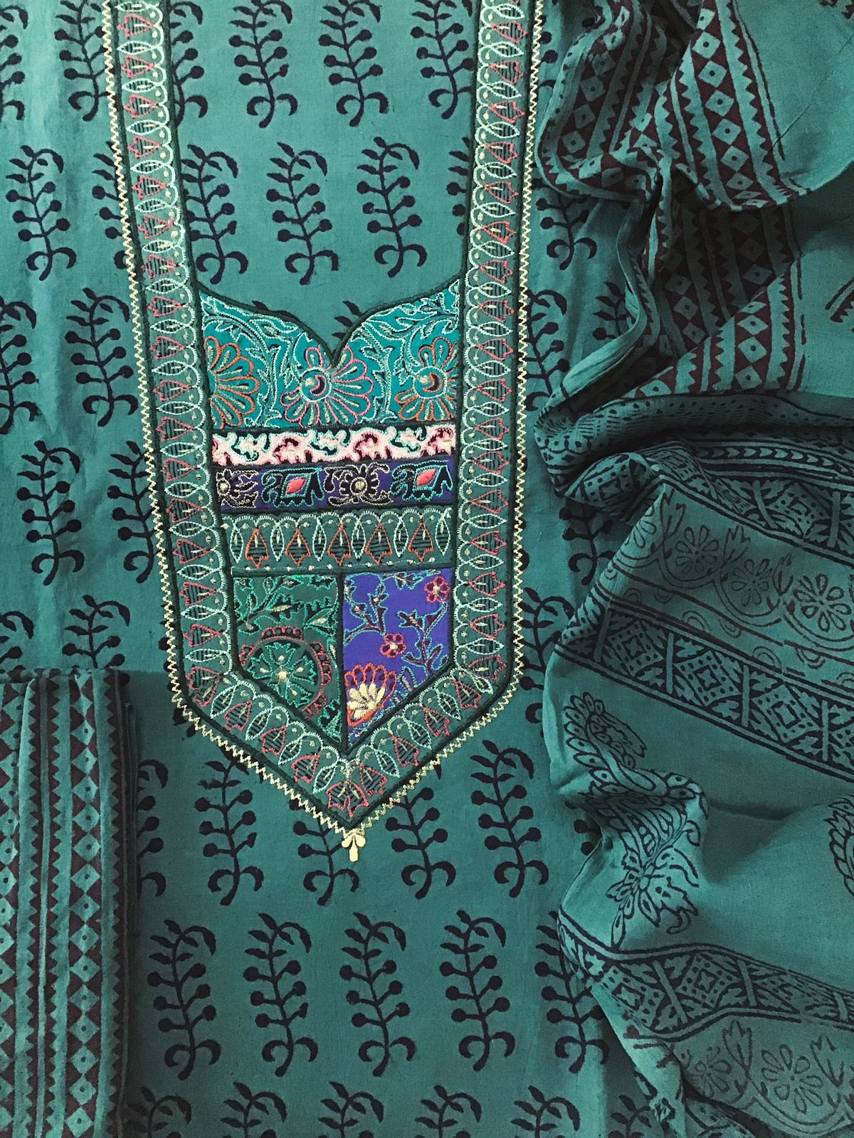 Pure Cotton Bagh Printed Embroidered Suit - Green