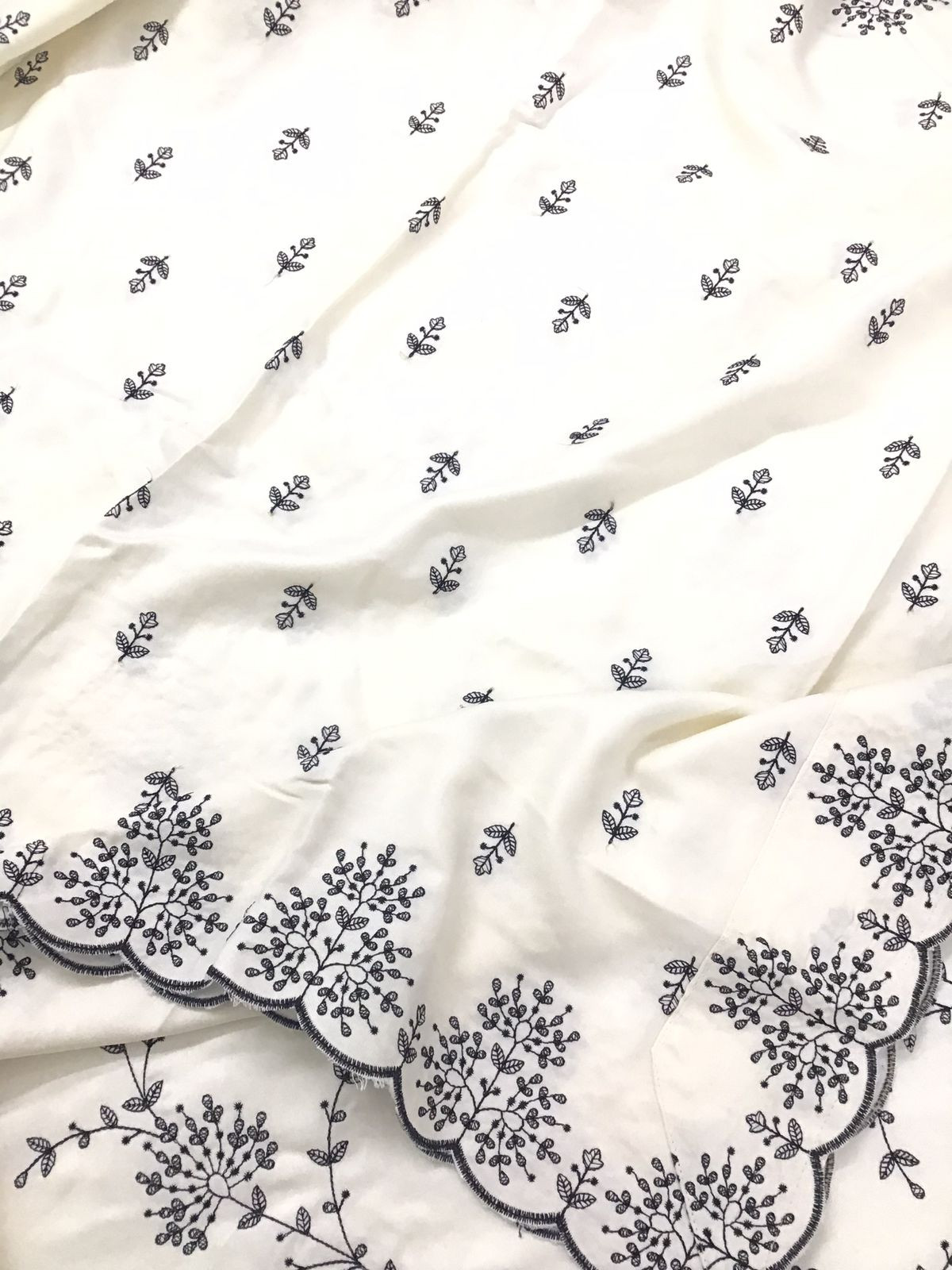 Soft Woollen Slub Silk Embroidered Suit - Off White