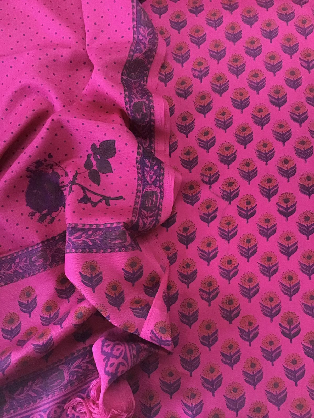 Soft Woollen Slub Silk Block Printed Suit - Pink