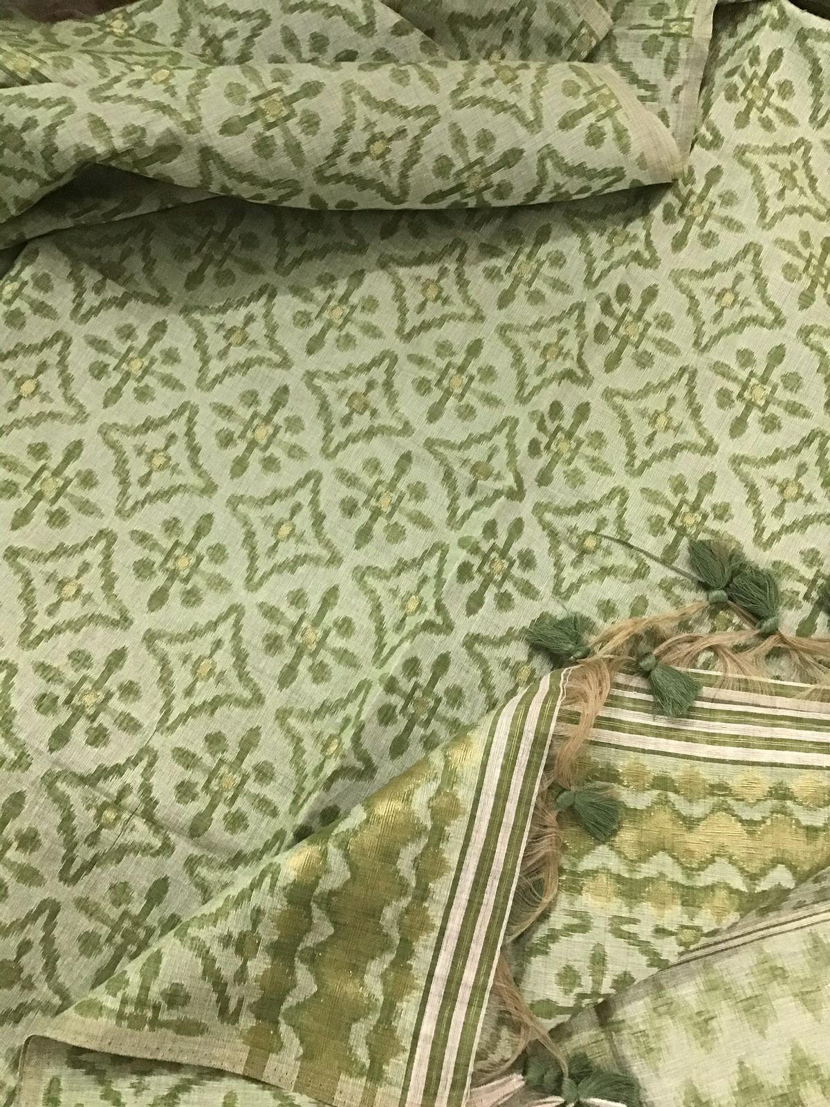 Soft Slub Chanderi Jamdani Weaved Embroidered Suit - Beige