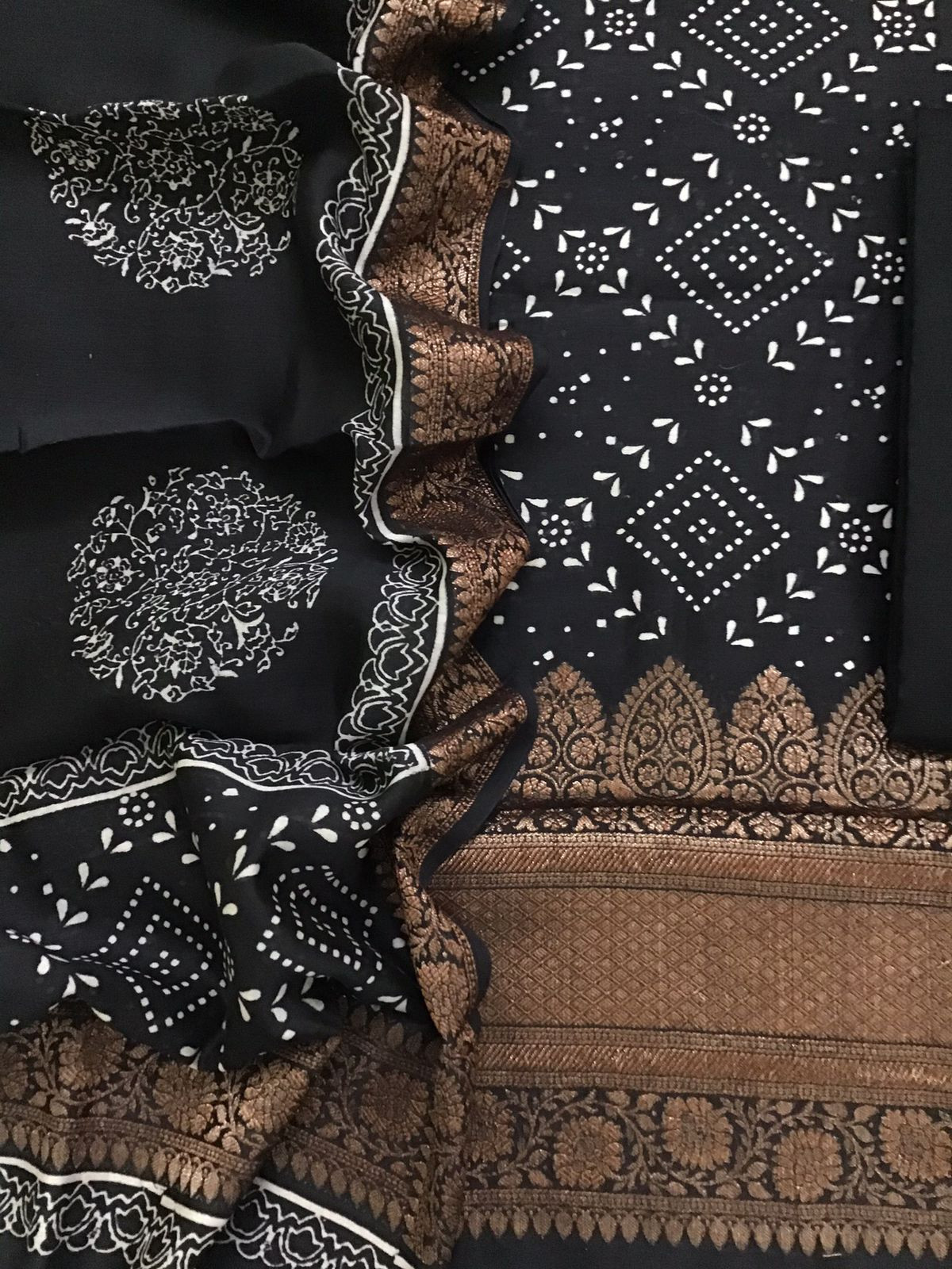 Pure Maheshwari Silk Printed Banarasi Weaved Suit - Black