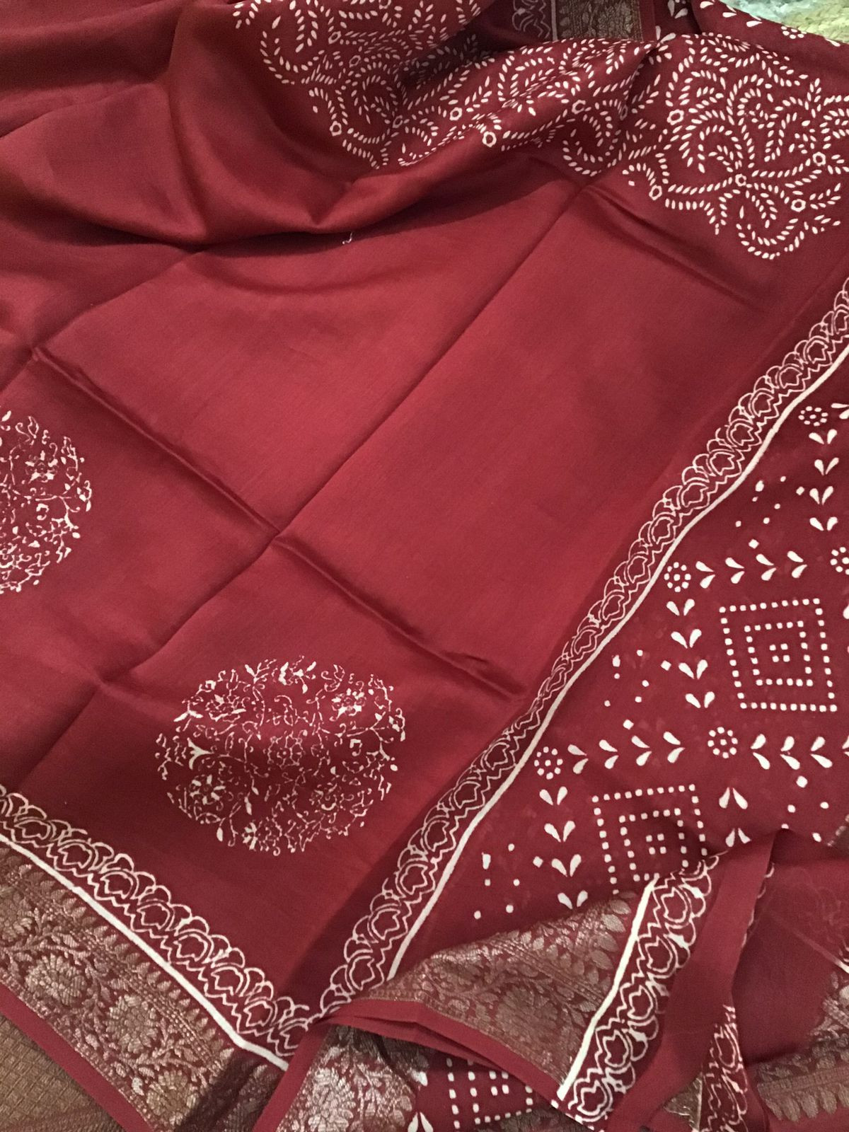 Pure Maheshwari Silk Printed Banarasi Weaved Suit - Red