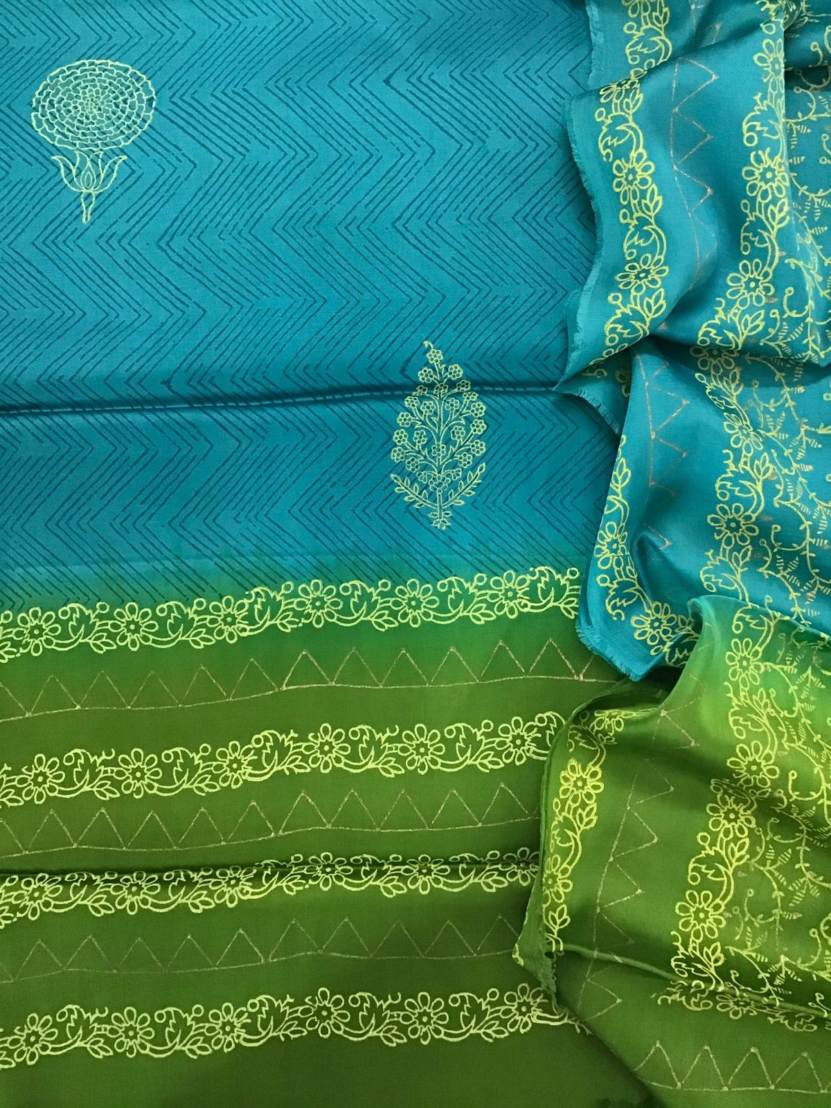 Pure Cotton Silk Printed Suit - Blue