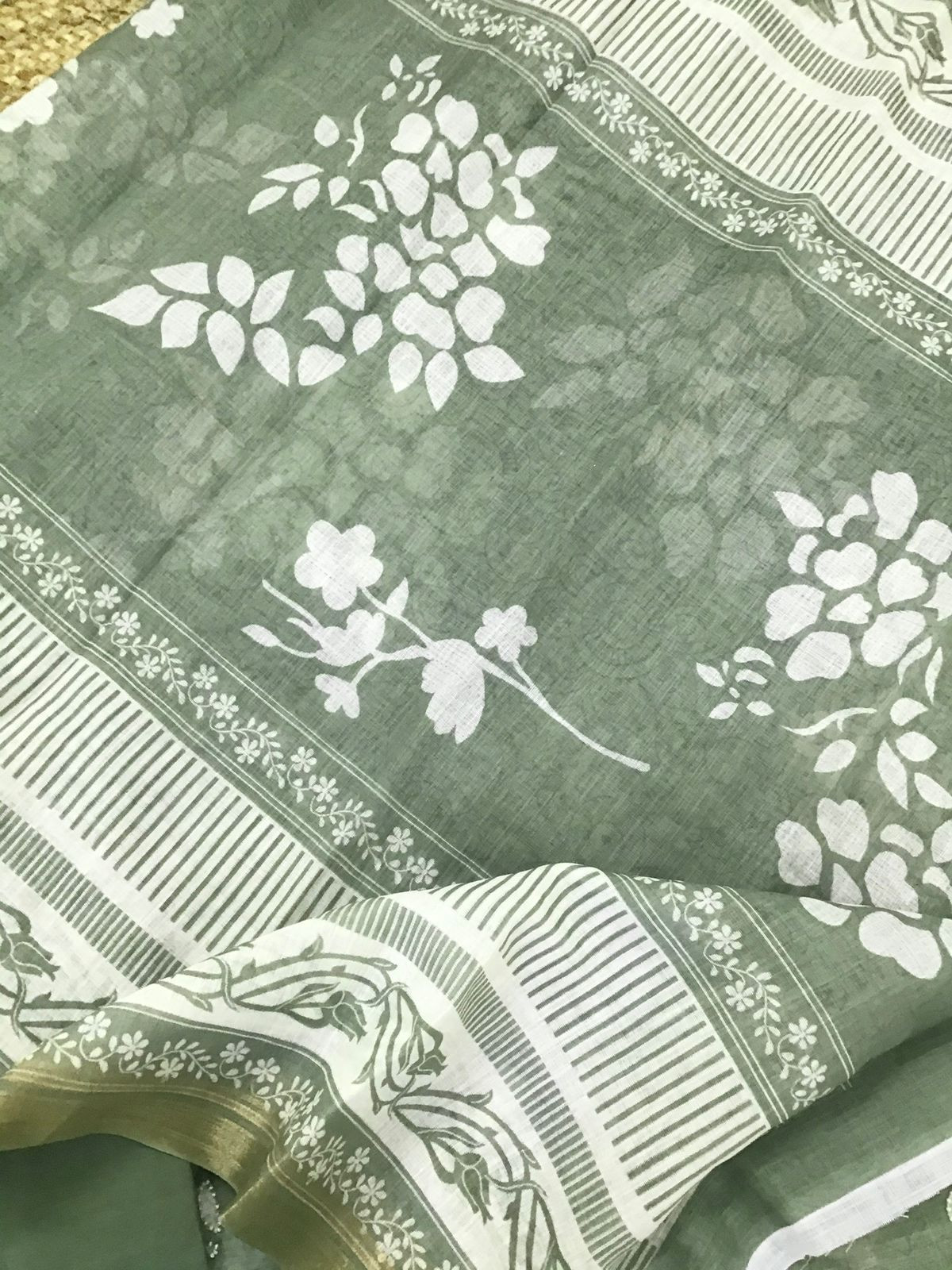 Soft Linen Jute Cotton Printed Embroidered Suit - Green
