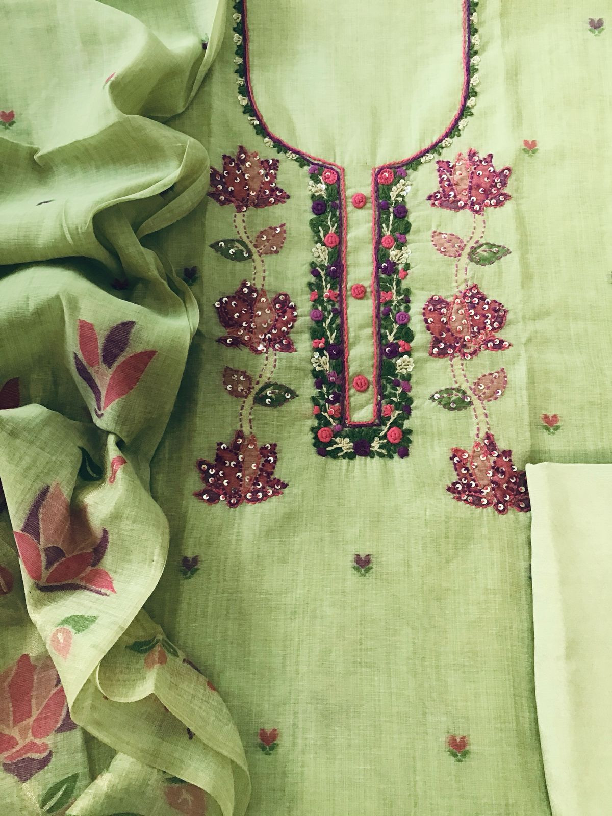 Soft Fine Slub Chanderi Jamdani Weaved Embroidered Suit - Green