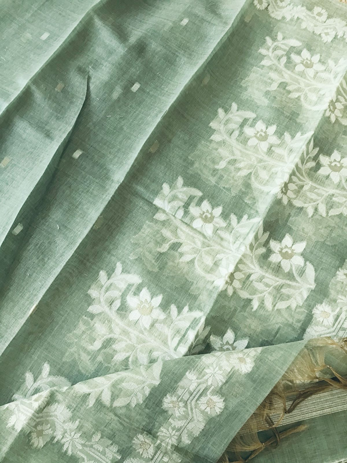 Soft Fine Slub Chanderi Jamdani Weaved Embroidered Suit - Green