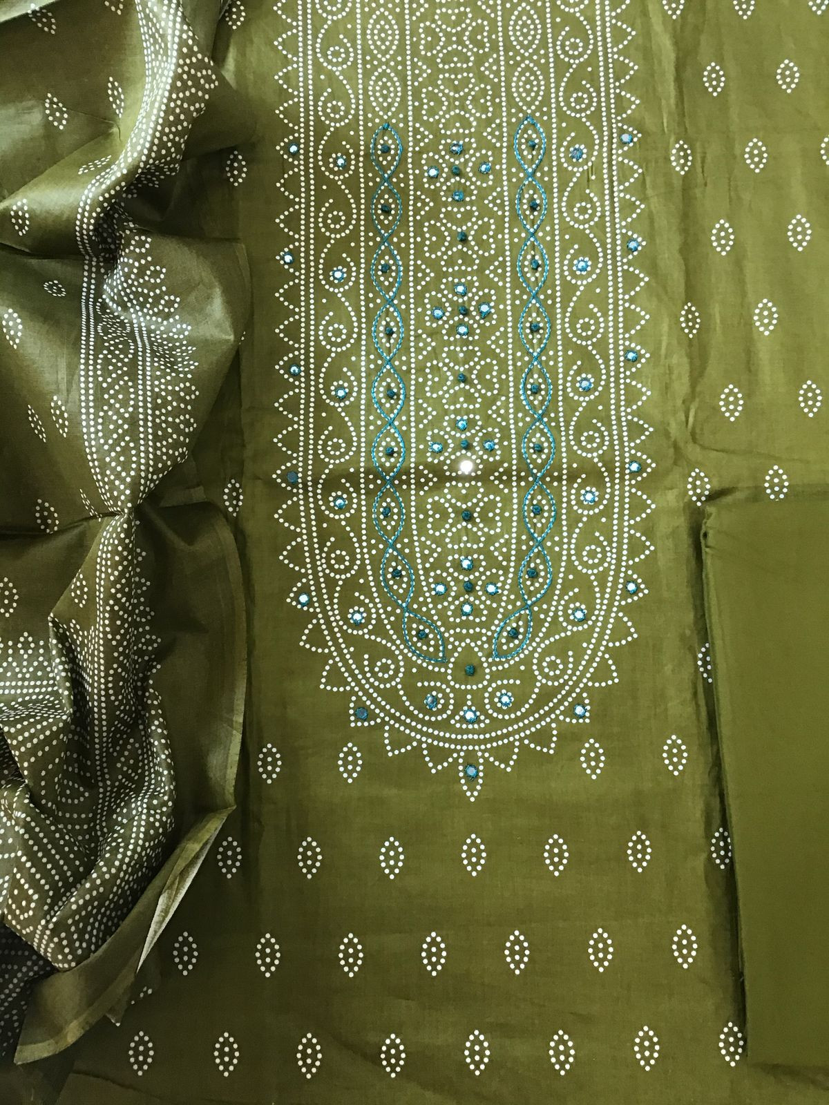 Pure Cotton Printed Embroidered Suit - Green