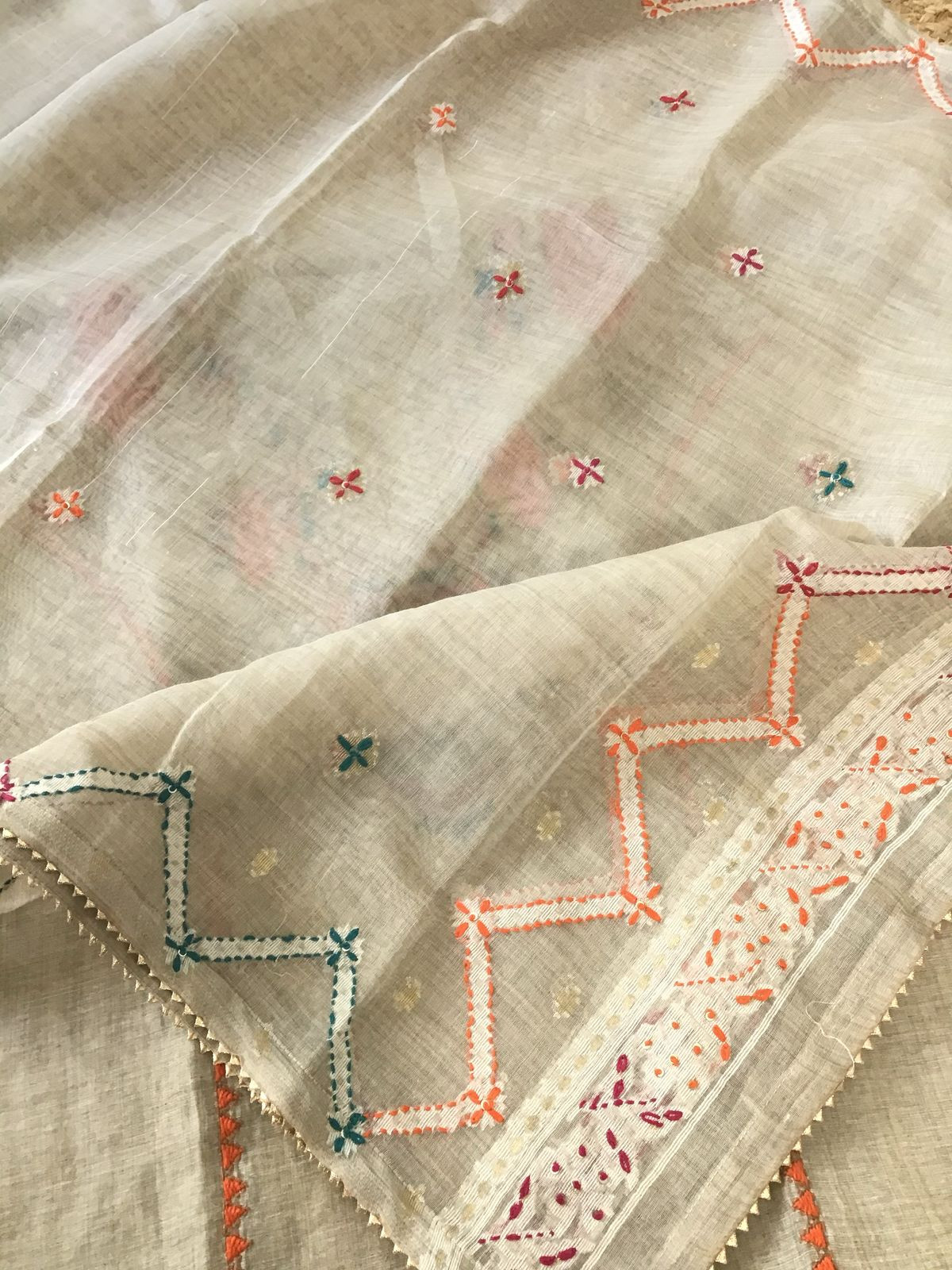 Soft Slub Chanderi Jamdani Weaved Embroidered Suit - Beige