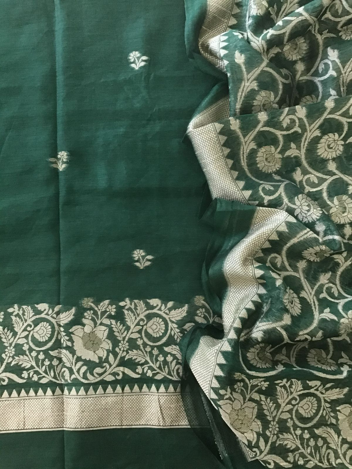 Soft Fine Slub Chanderi Jamdani Weaved Embroidered Suit - Green