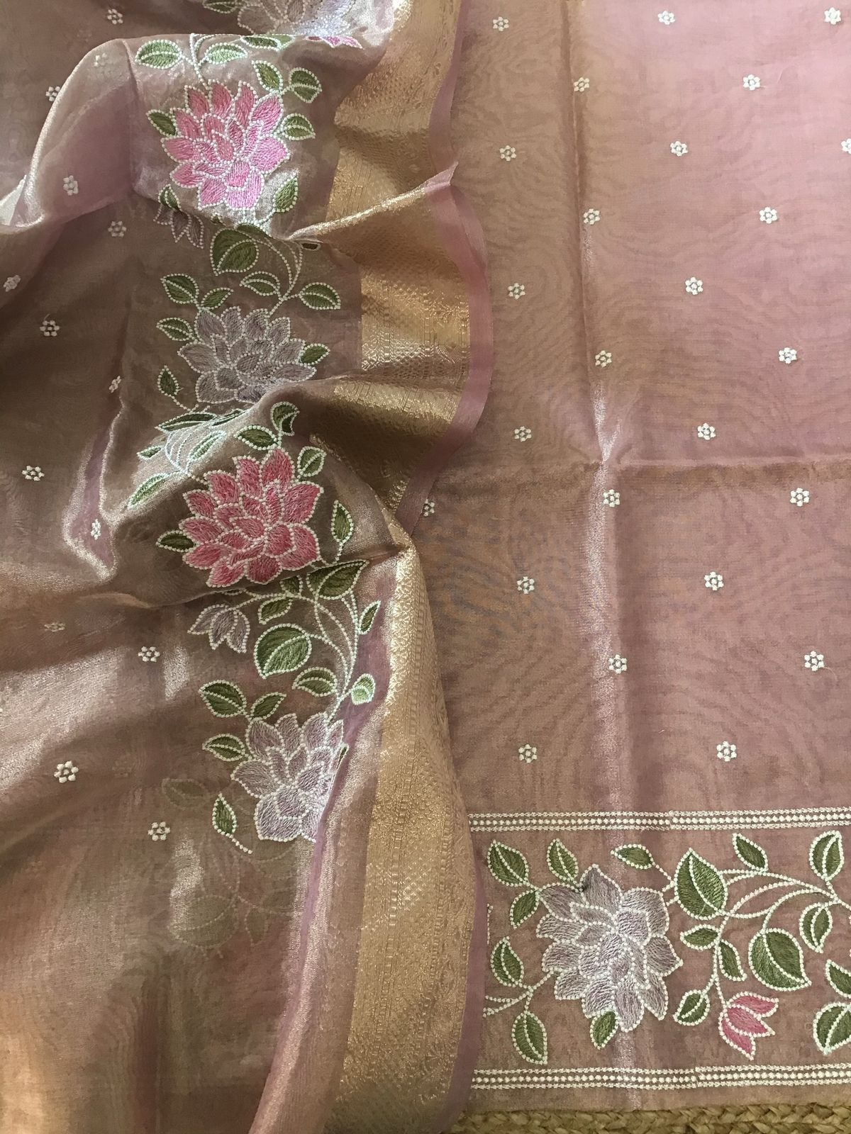 Soft Fine Tissue Organza Embroidered Suit - Lilac