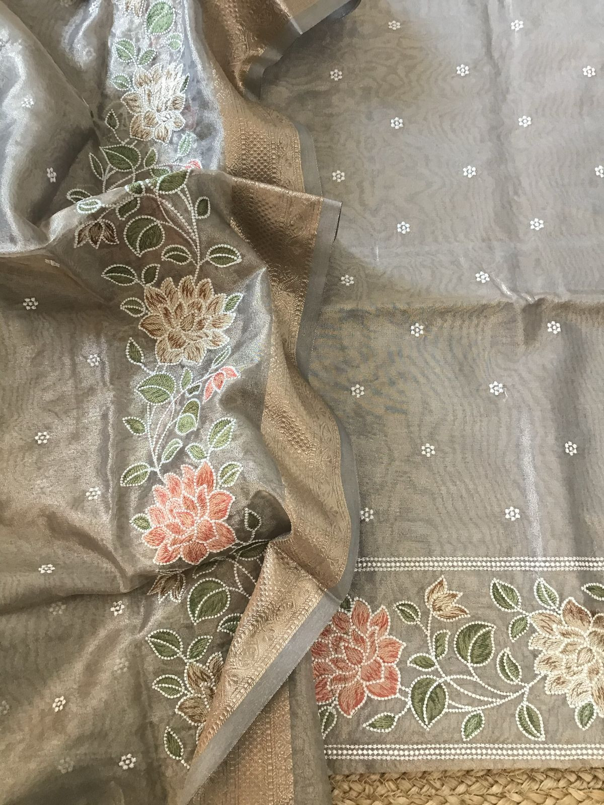 Soft Fine Tissue Organza Embroidered Suit - Grey