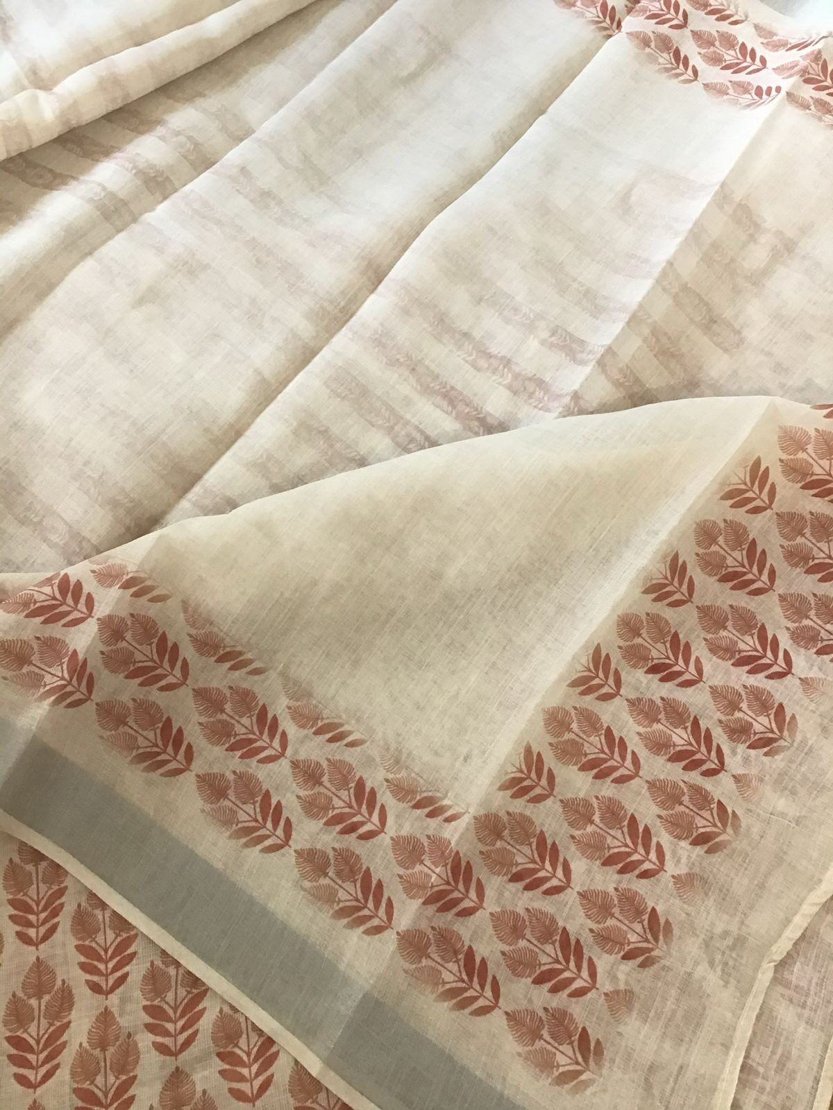 Soft Linen Jute Cotton Printed Embroidered Suit - Cream