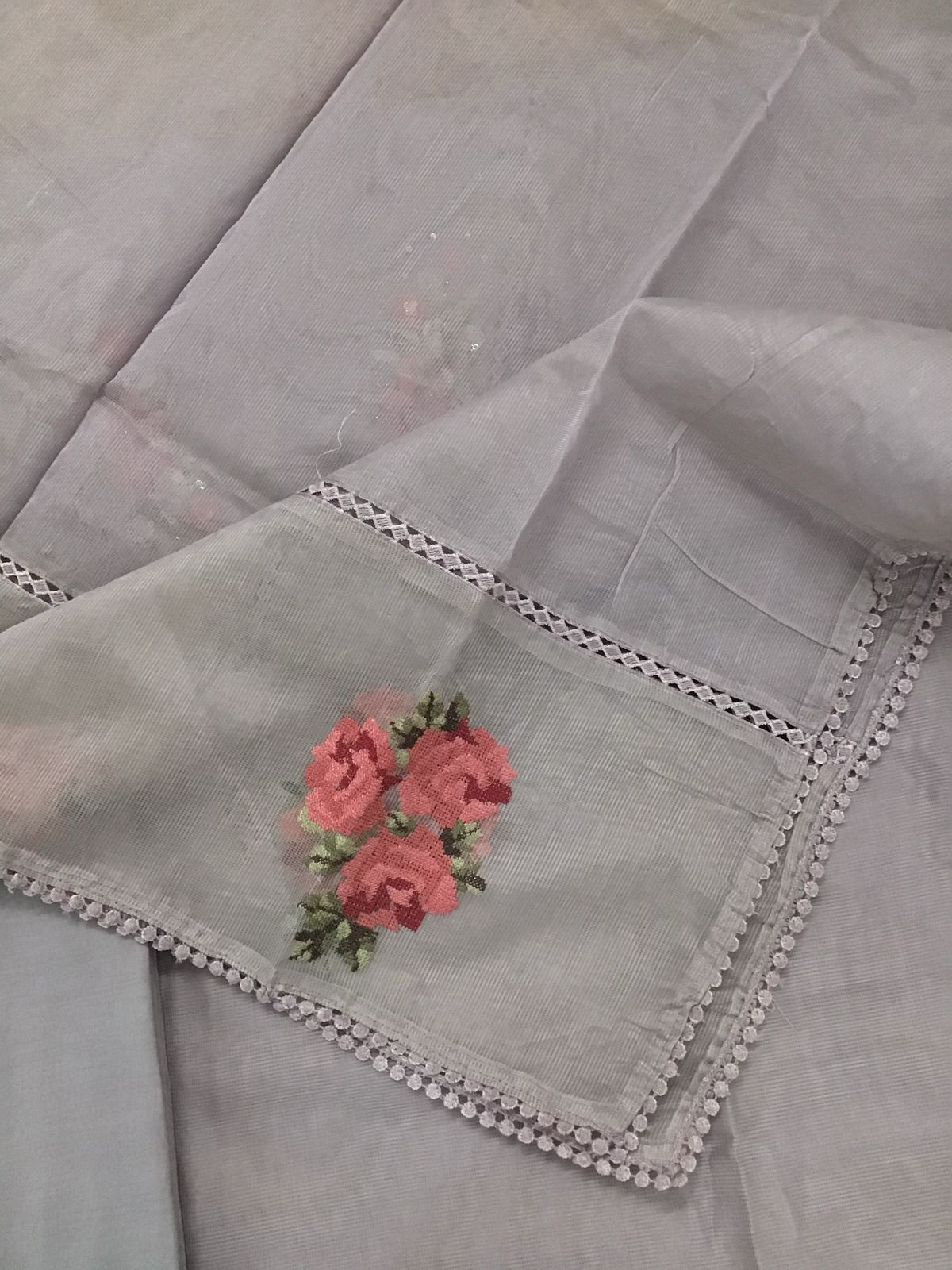 Soft Fine Supernet Embroidered Suit - Mauve