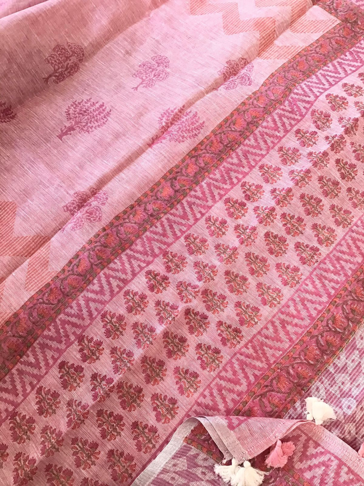 Pure Thick Jute Cotton Printed Suit - Pink