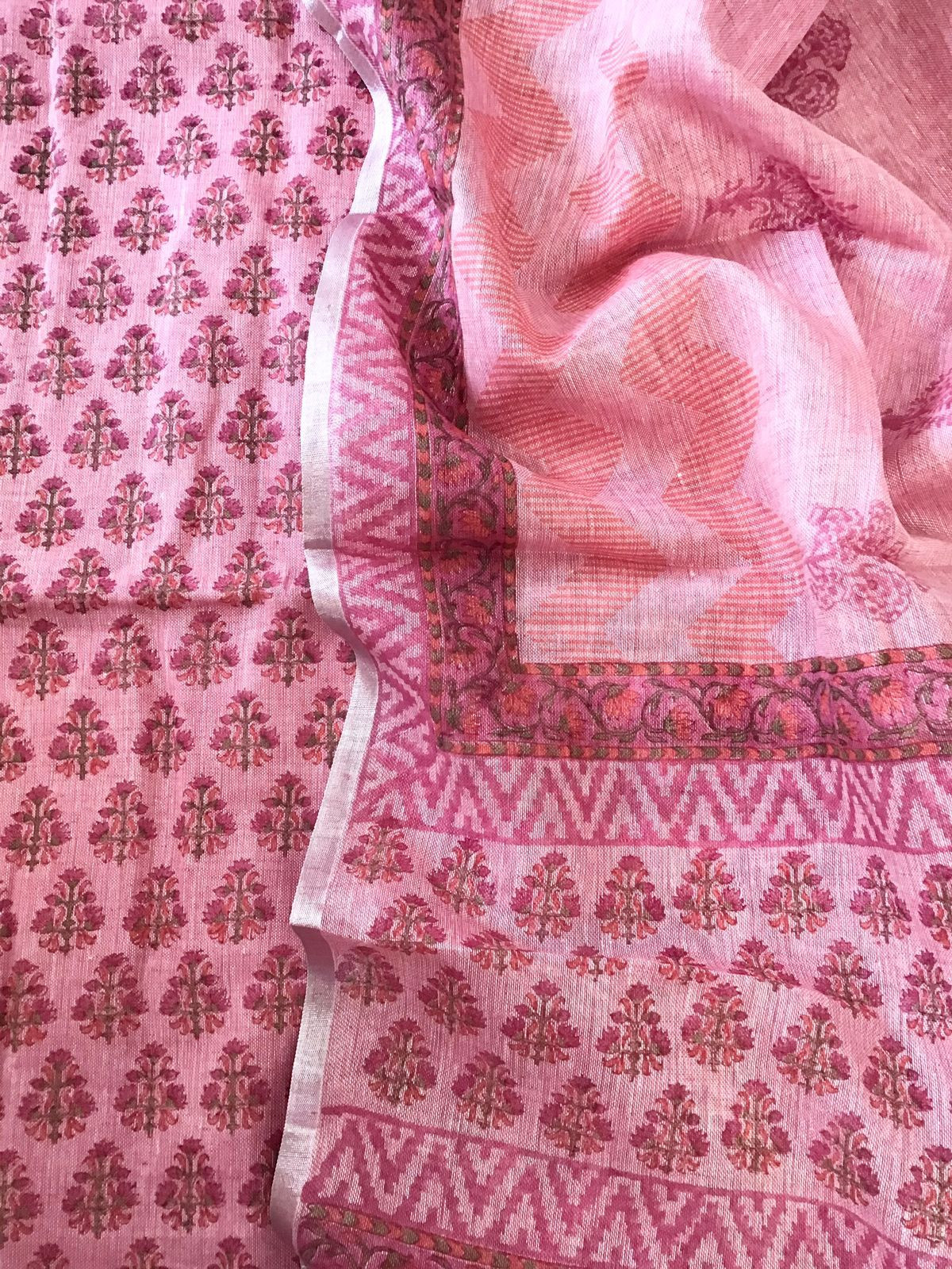 Pure Thick Jute Cotton Printed Suit - Pink