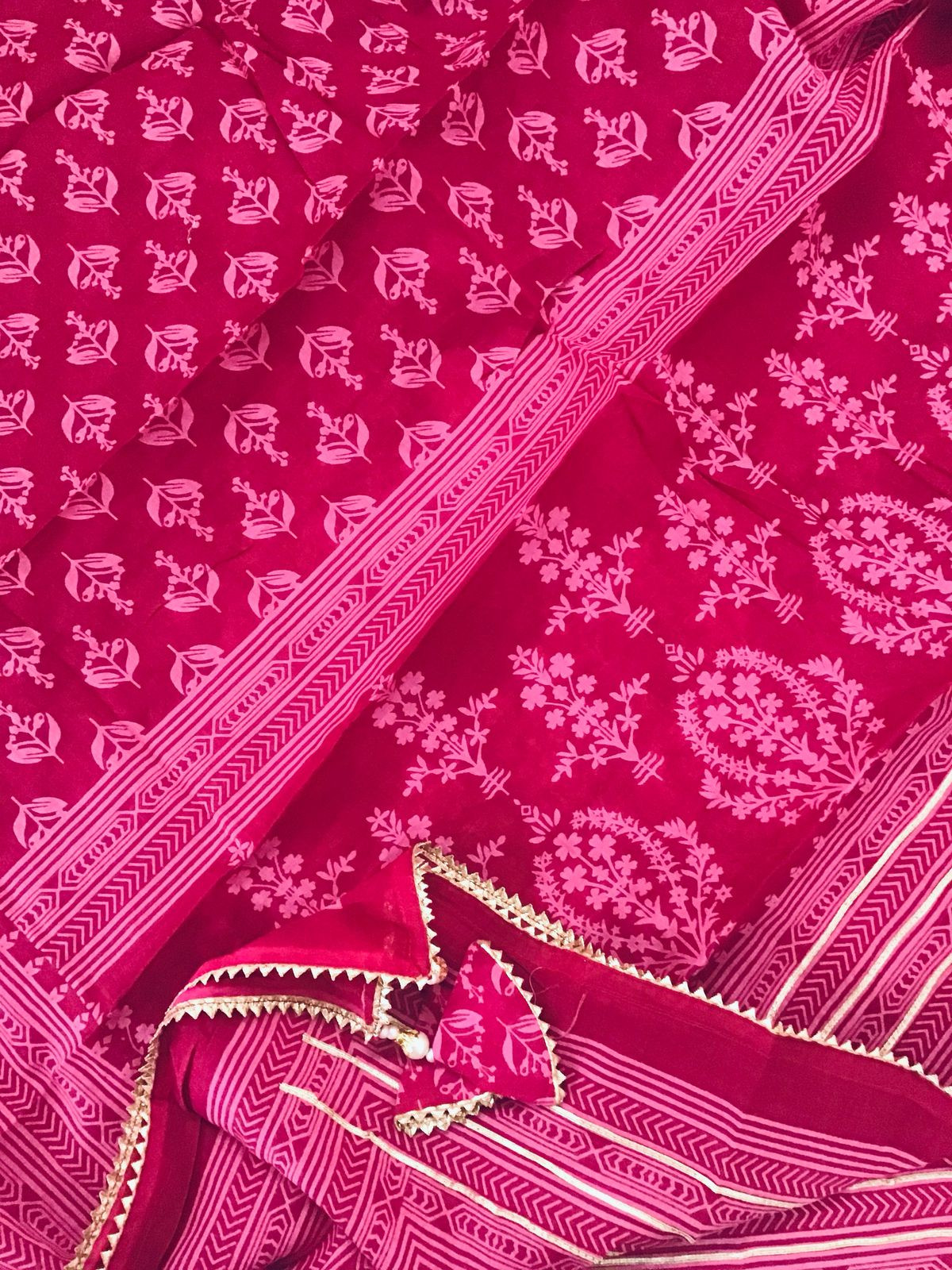 Pure Cotton Printed Embroidered Suit - Pink