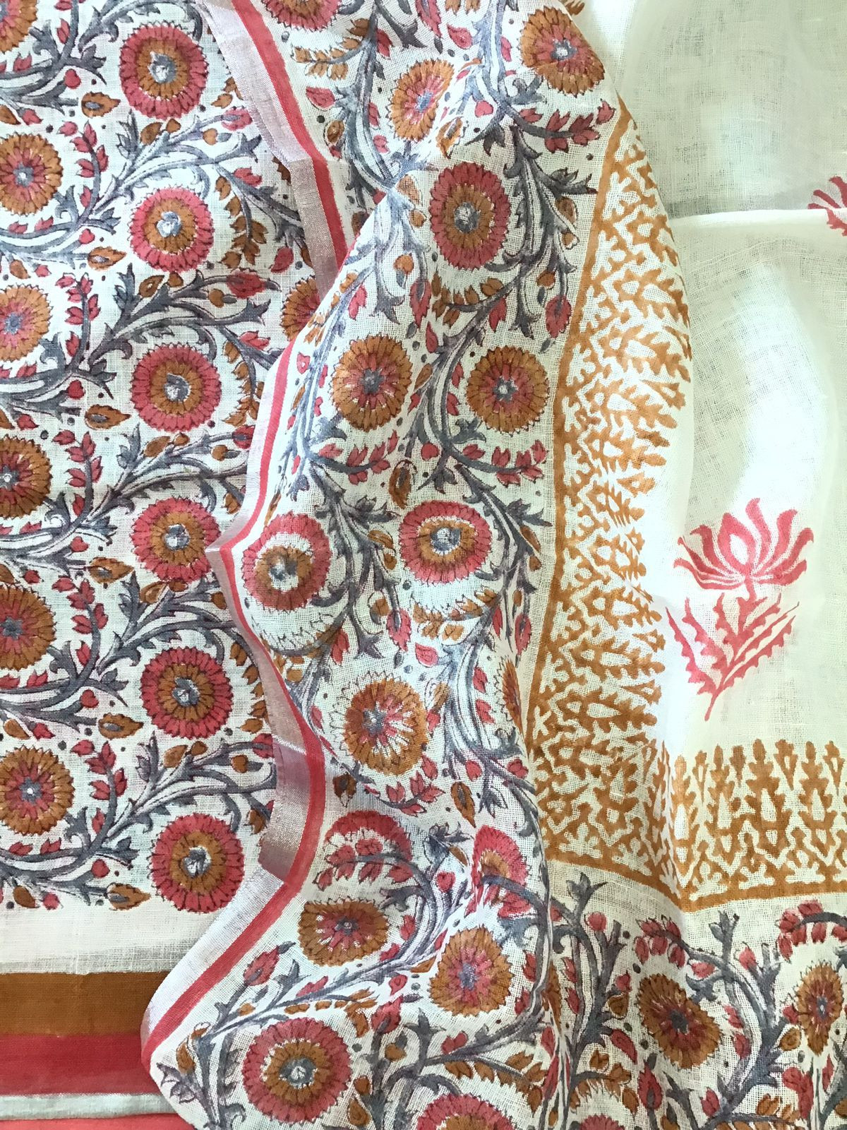 Soft Linen Jute Cotton Printed Suit - Off White