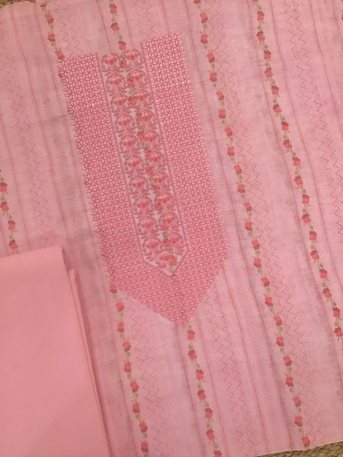 Soft Linen Jute Cotton Printed Embroidered Suit - Pink