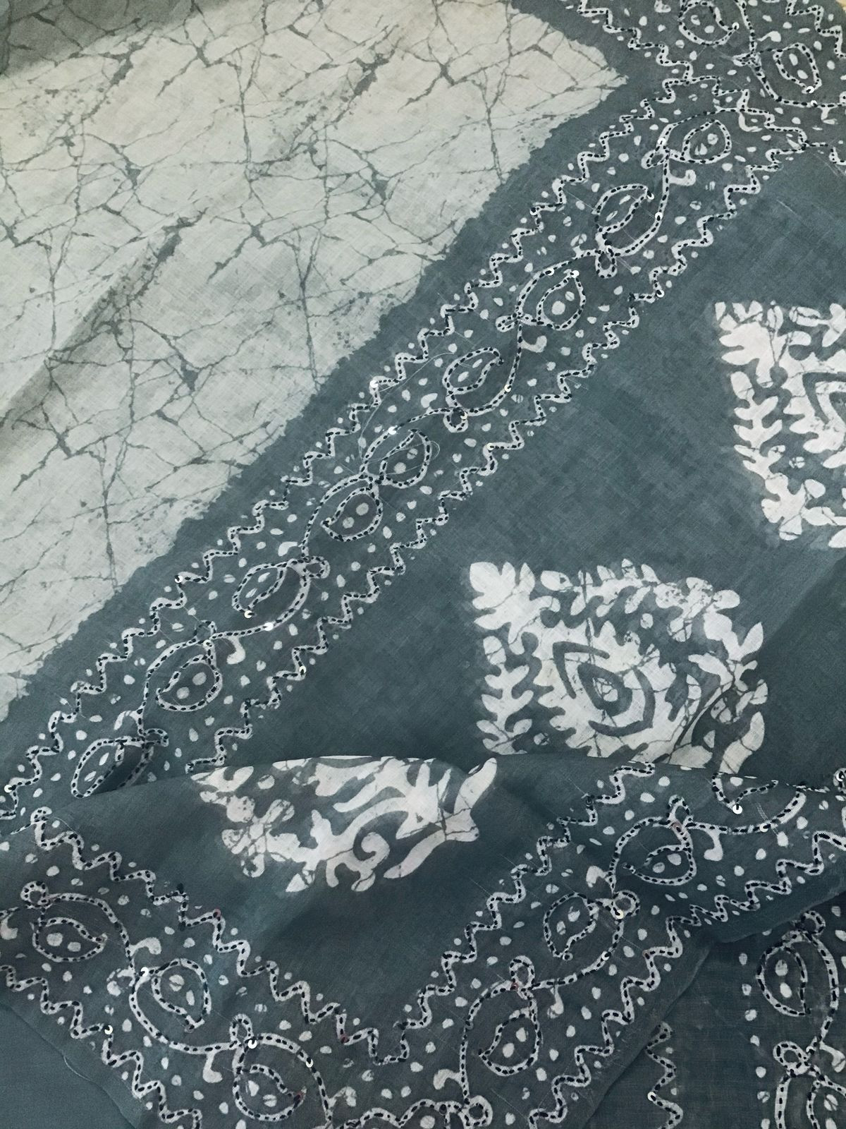 Soft Semi Jute Cotton Printed Embroidered Suit - Grey