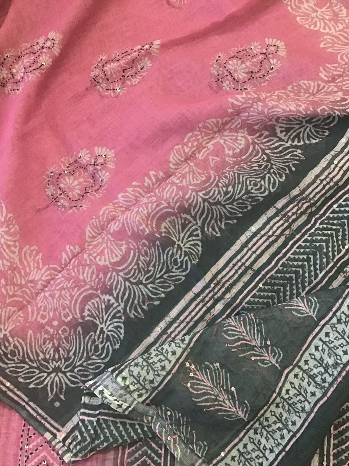 Soft Semi Jute Cotton Printed Embroidered Suit - Pink