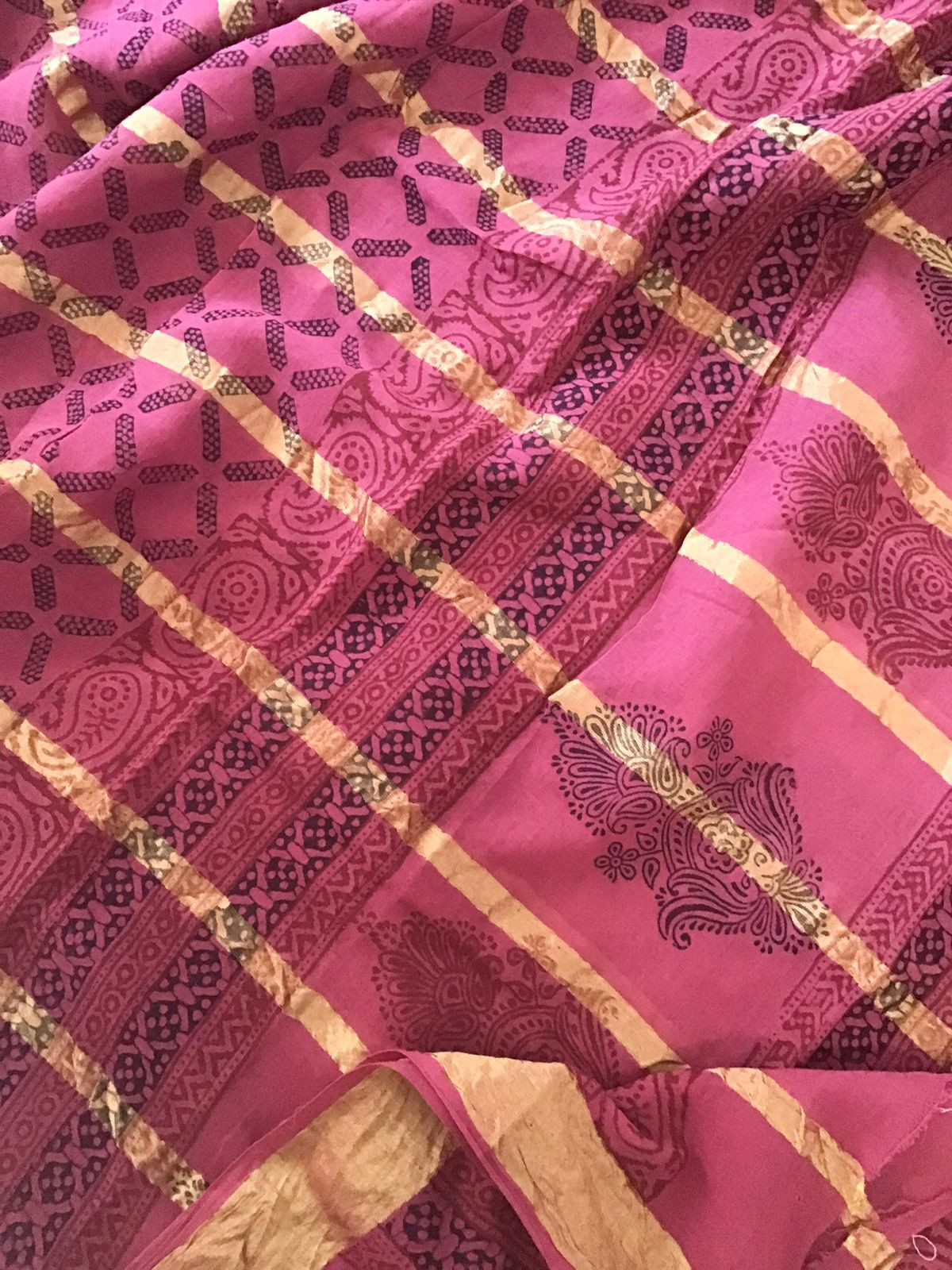 Pure Cotton Bagh Printed Banarasi Weaved Suit - Pink