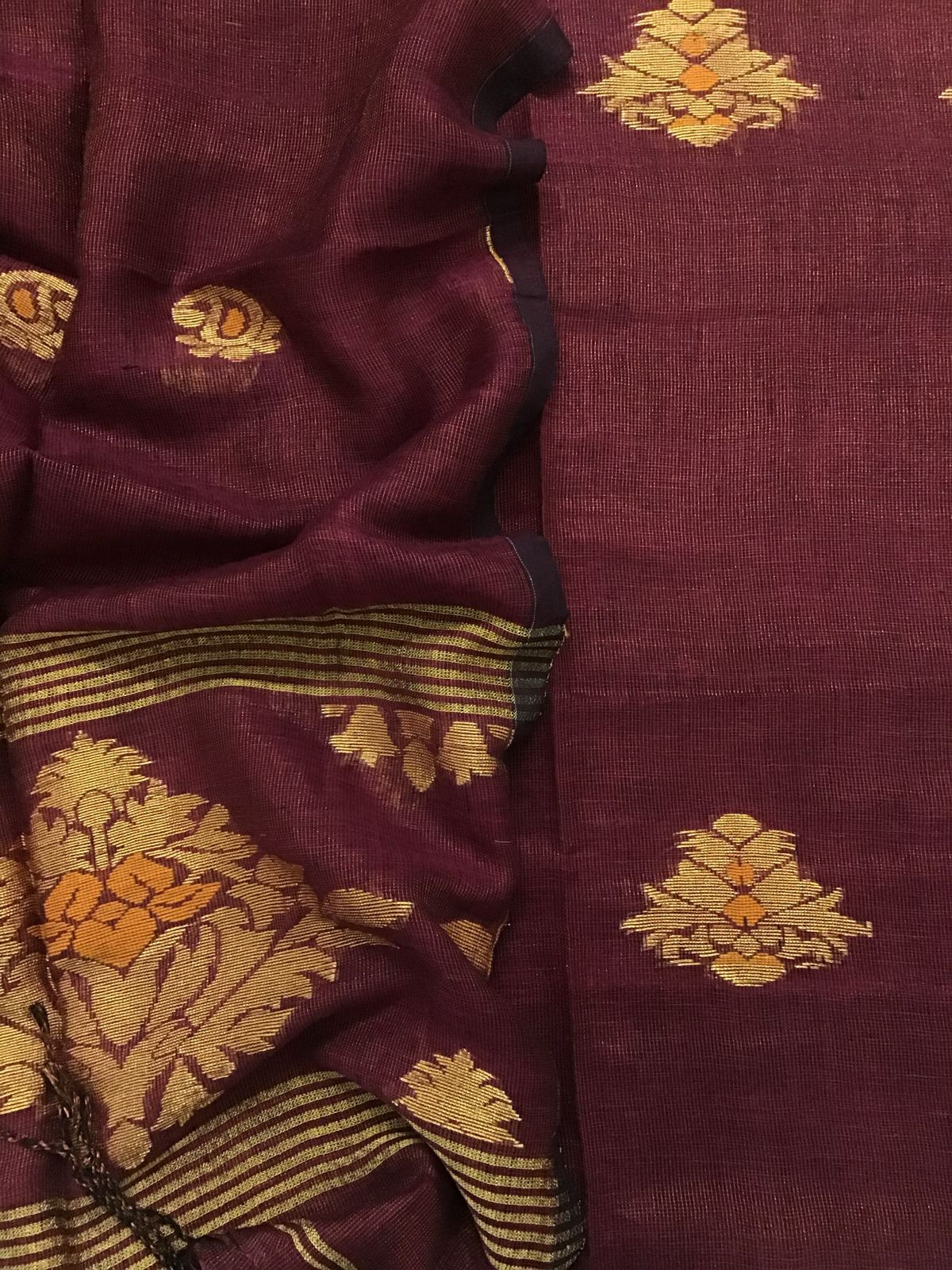 Pure Linen Tissue Self Weaved Kurta Dupatta Set - Maroon