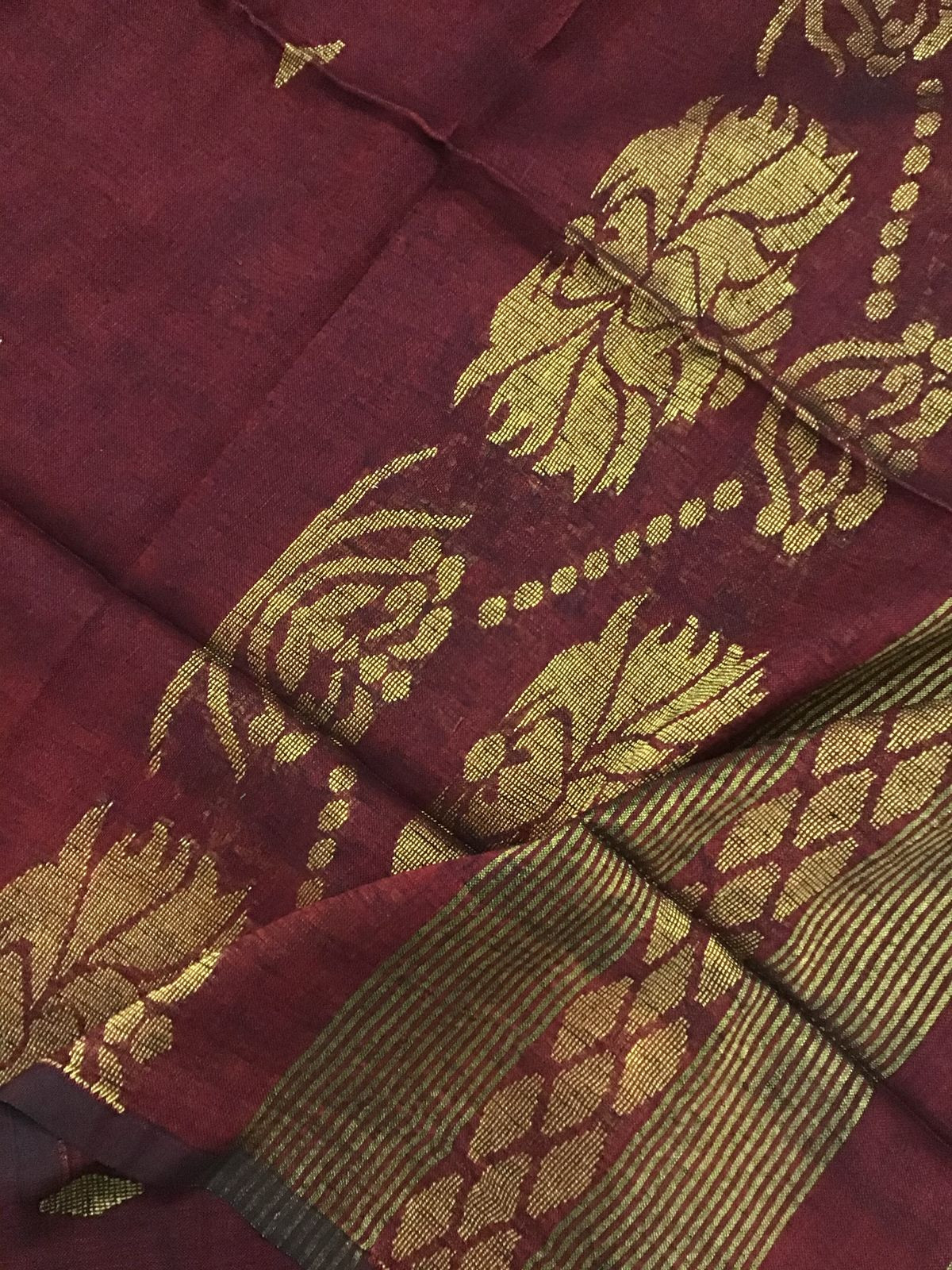 Pure Linen Jute Cotton Self Weaved Kurta Dupatta Set - Maroon