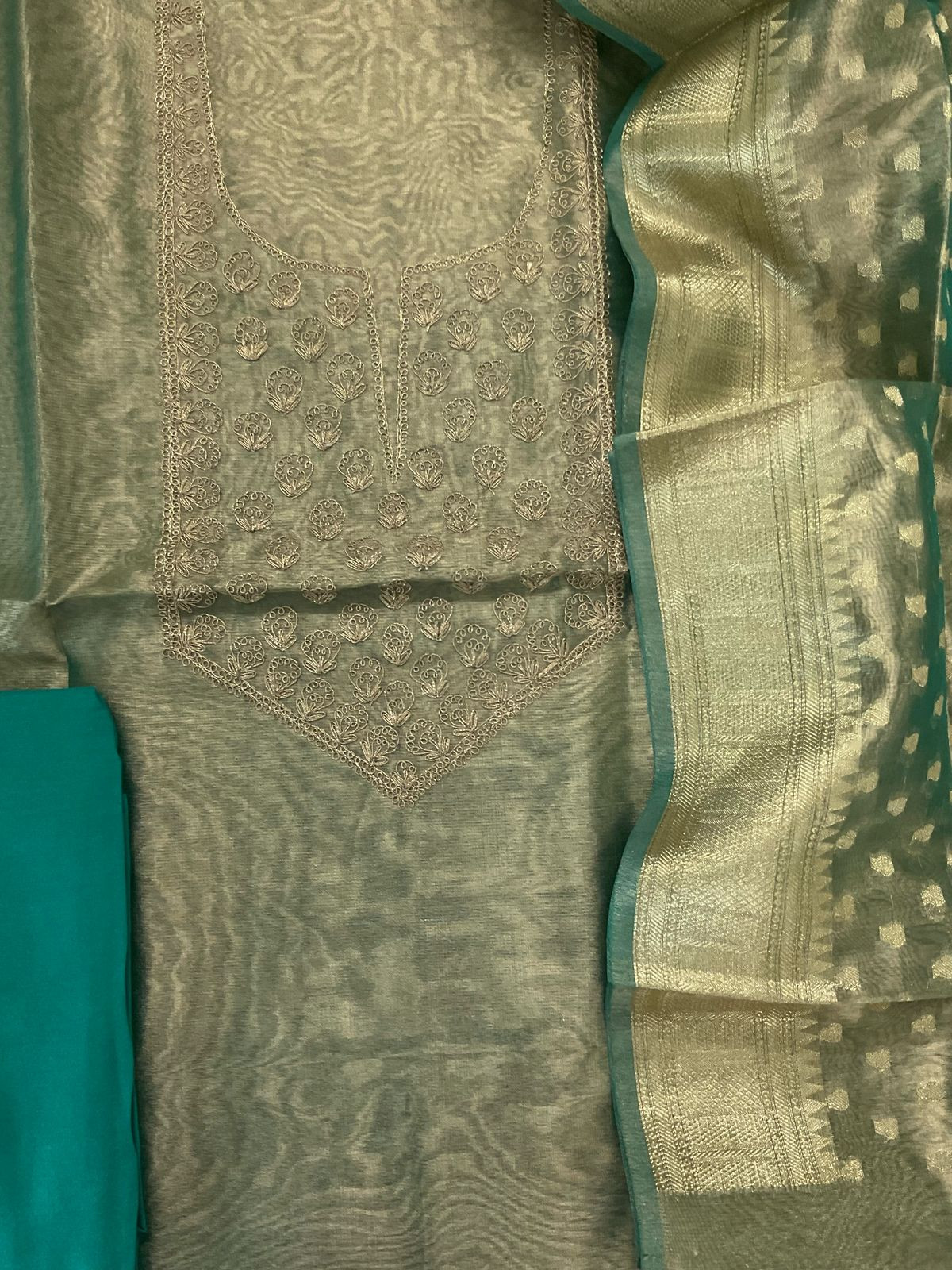 Soft Tissue Organza Embroidered Suit - Green