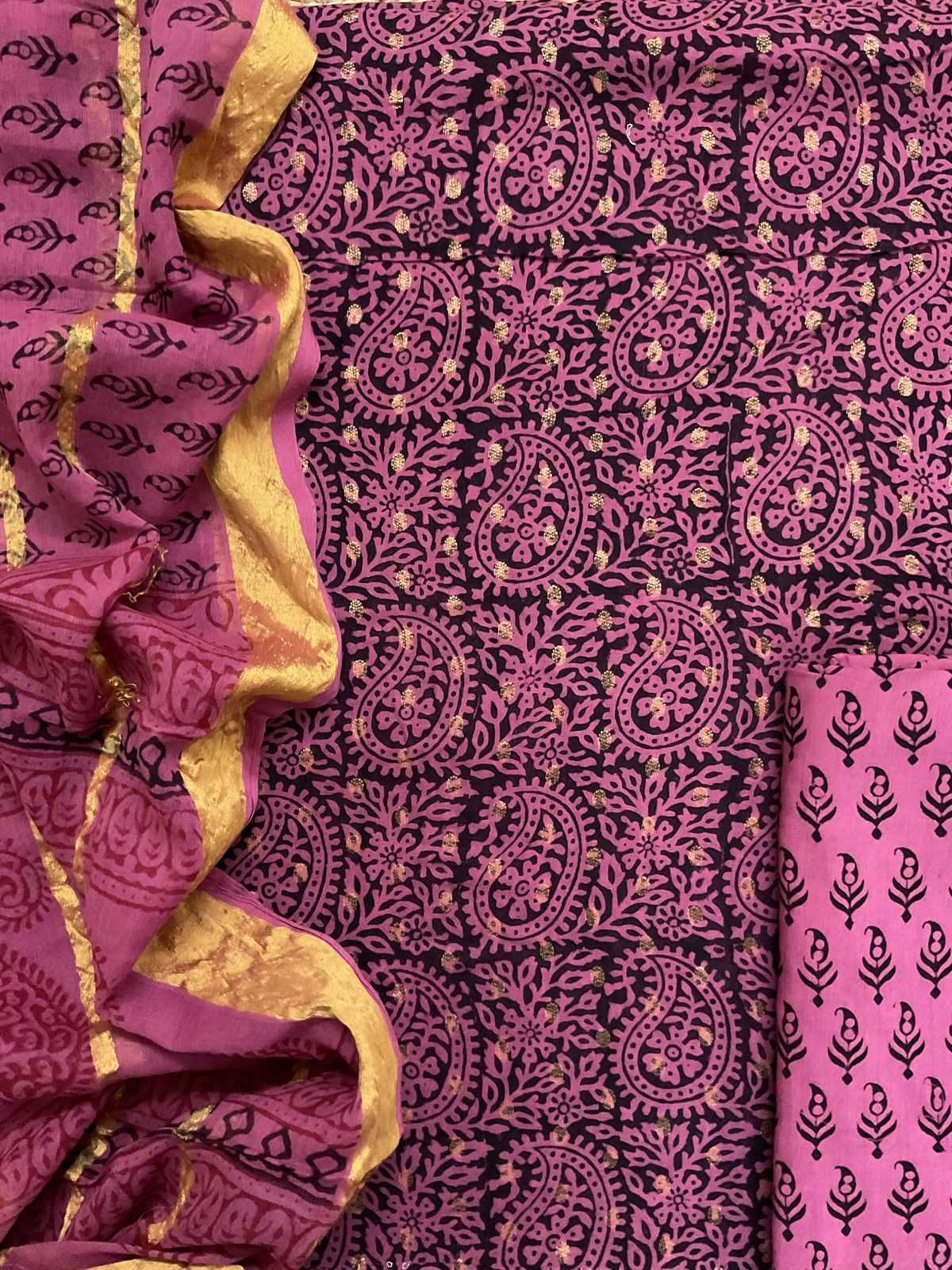 Pure Cotton Bagh Printed Banarasi Weaved Suit - Pink