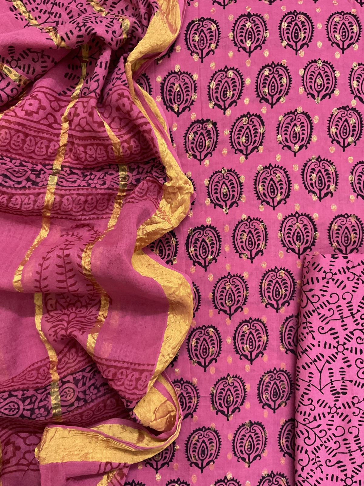 Pure Cotton Bagh Printed Banarasi Weaved Suit - Pink