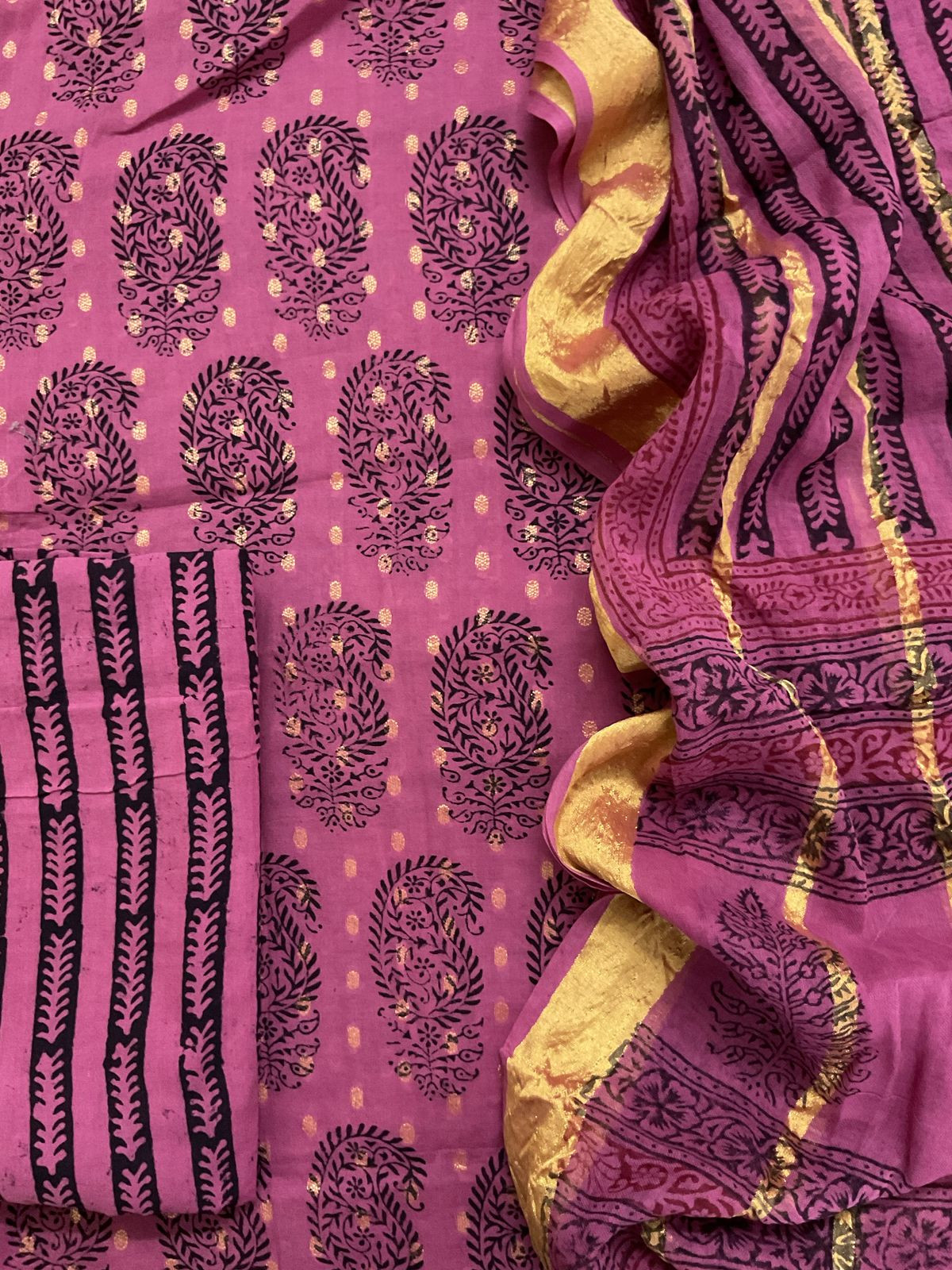 Pure Cotton Bagh Printed Banarasi Weaved Suit - Pink
