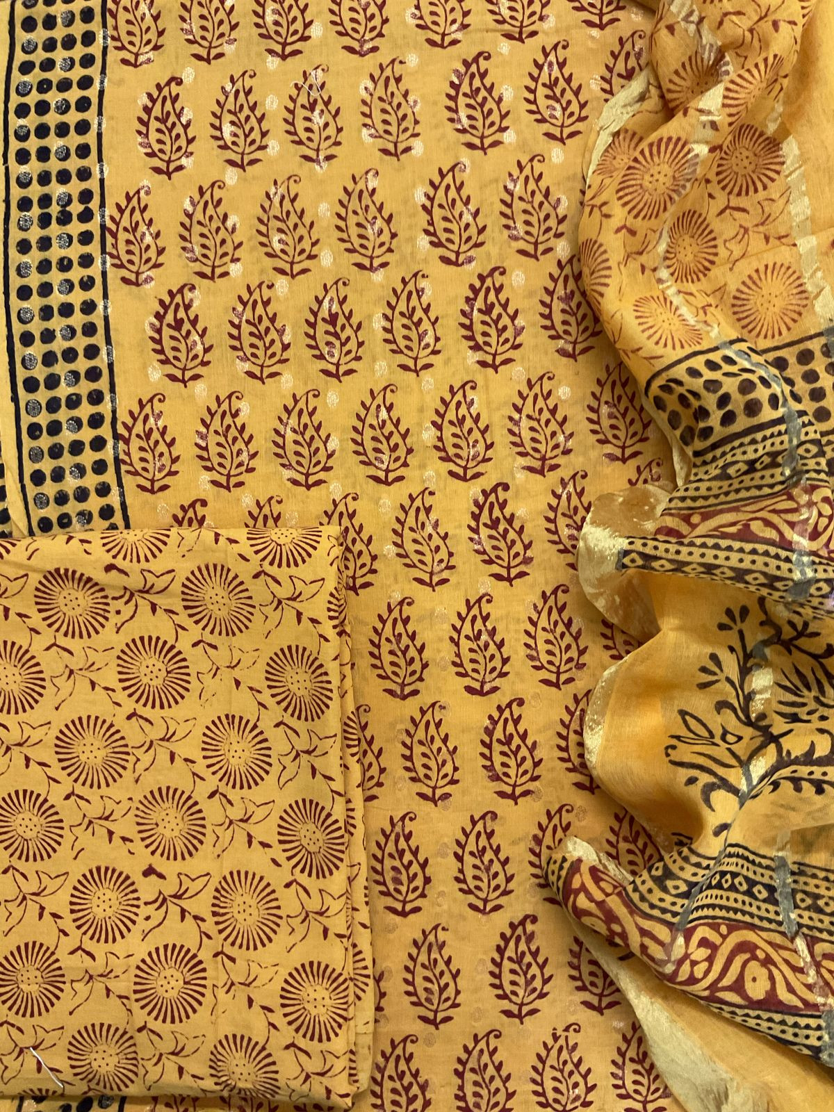Pure Cotton Bagh Printed Banarasi Weaved Suit - Yellow