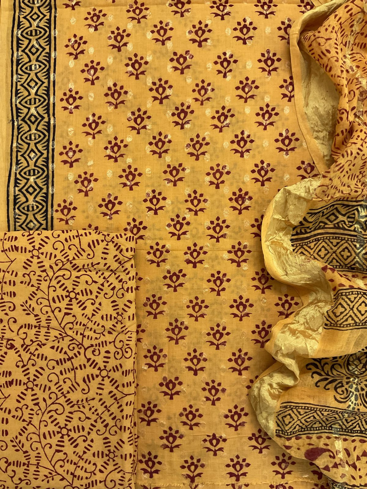 Pure Cotton Bagh Printed Banarasi Weaved Suit - Yellow