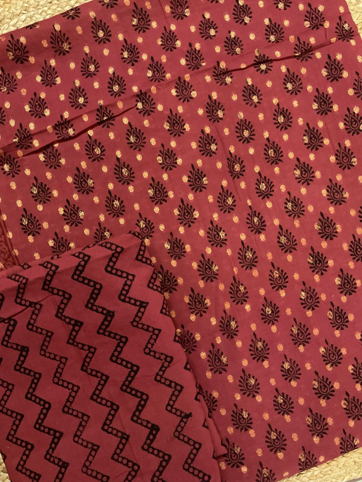 Pure Cotton Bagh Printed Banarasi Weaved Suit - Wine