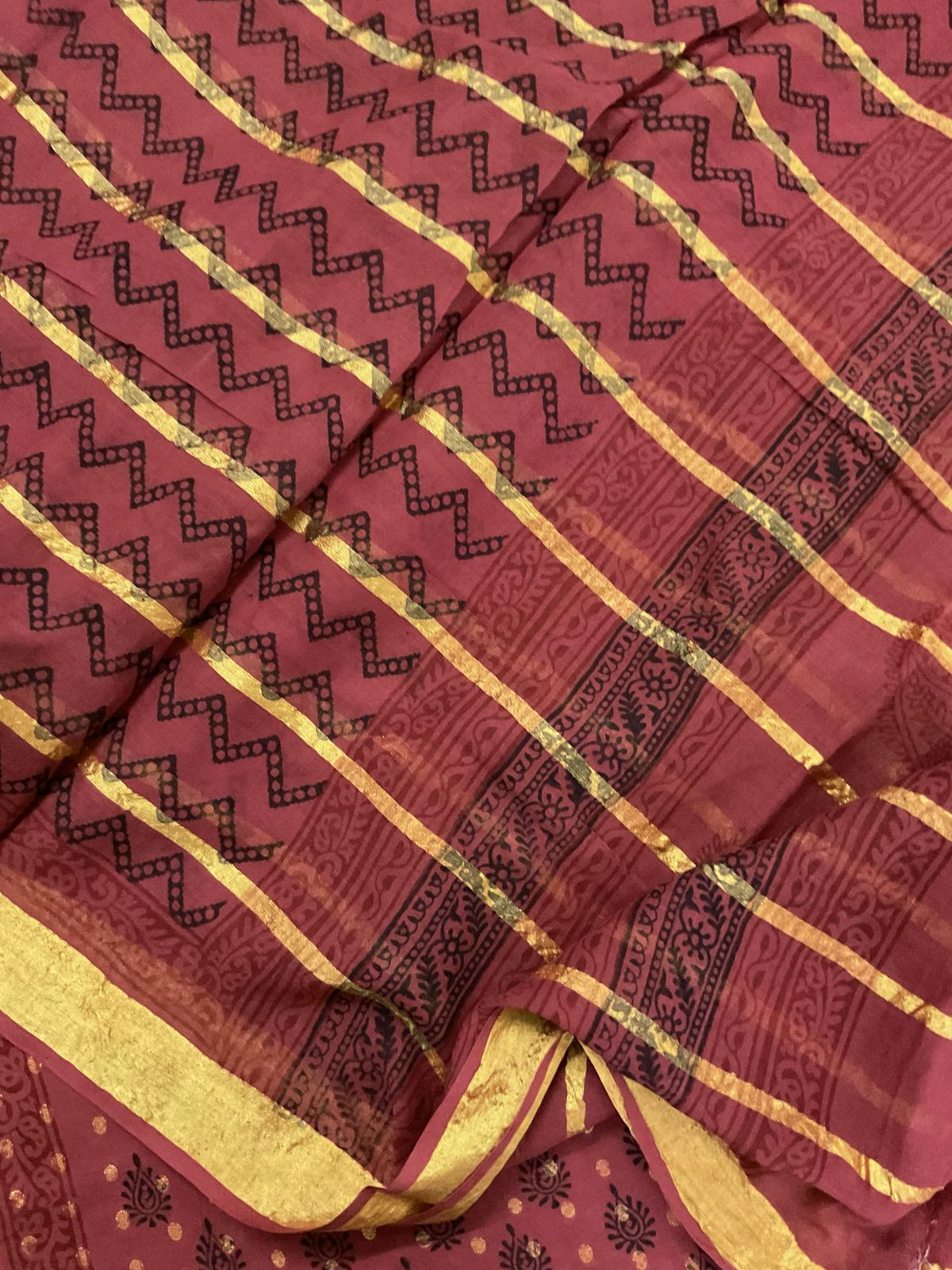 Pure Cotton Bagh Printed Banarasi Weaved Suit - Wine